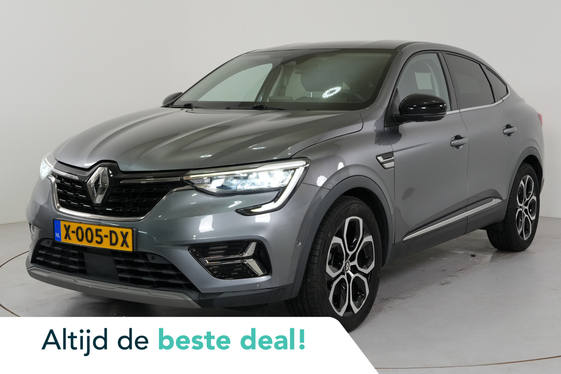 Renault Arkana E-tech 1.6 E-Tech Hybrid 145 Esprit Alpine 2022 - voorkant