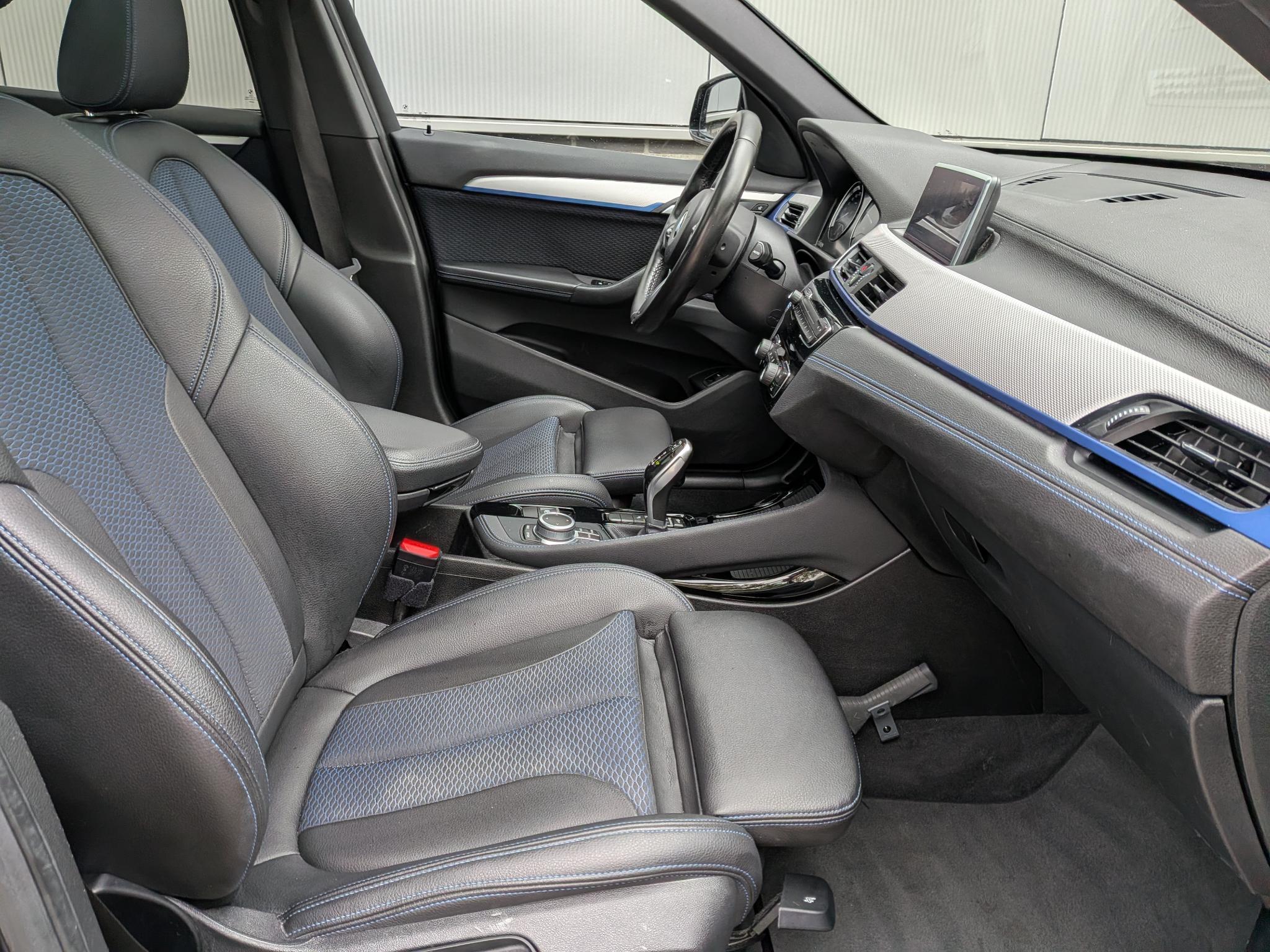 Foto van BMW X1 Sdrive18i