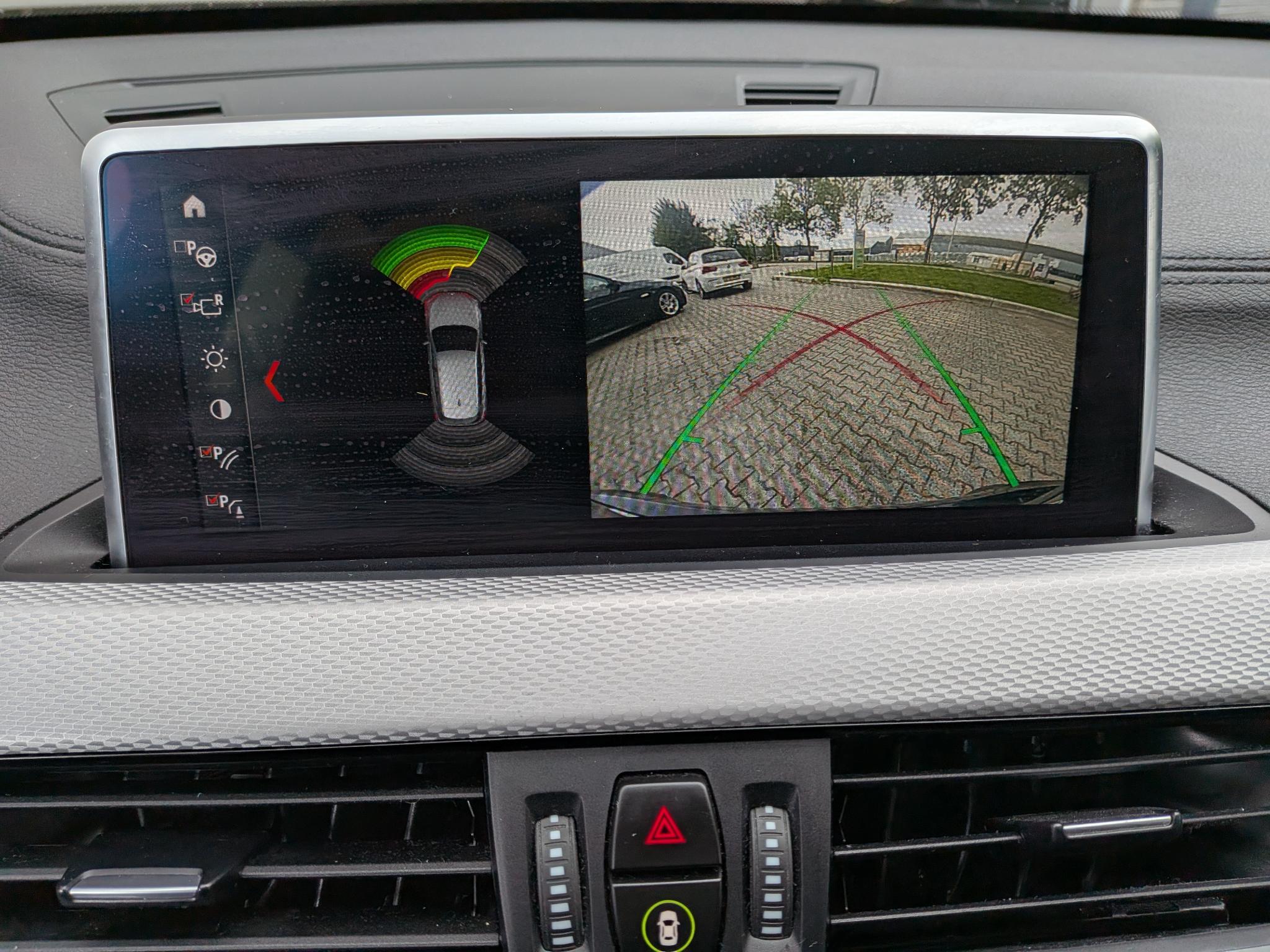 Foto van BMW X1 Sdrive18i