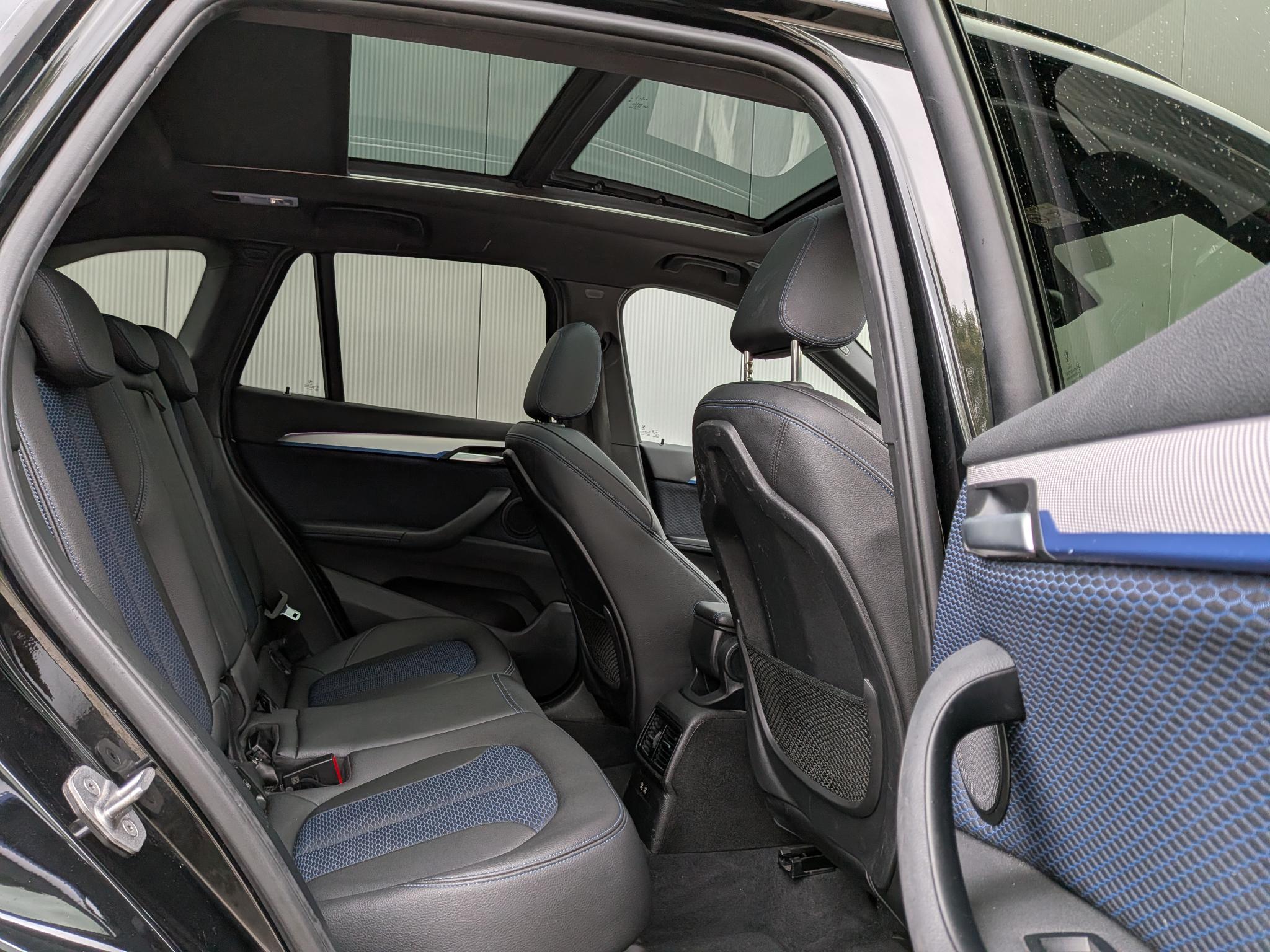 Foto van BMW X1 Sdrive18i