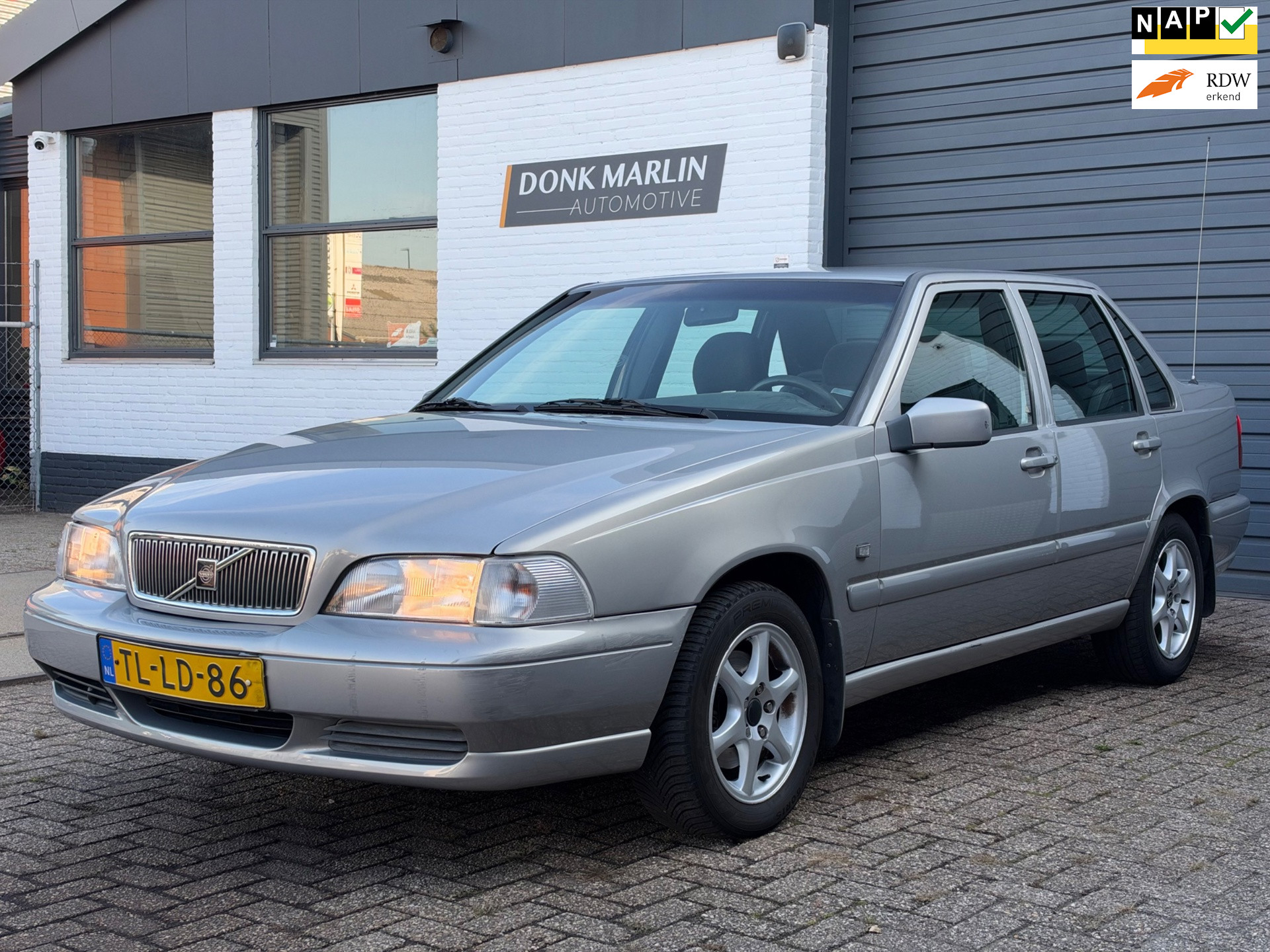 Volvo S70 2.5 Luxury-Line, APK, LEES TEKST 1998 - voorkant