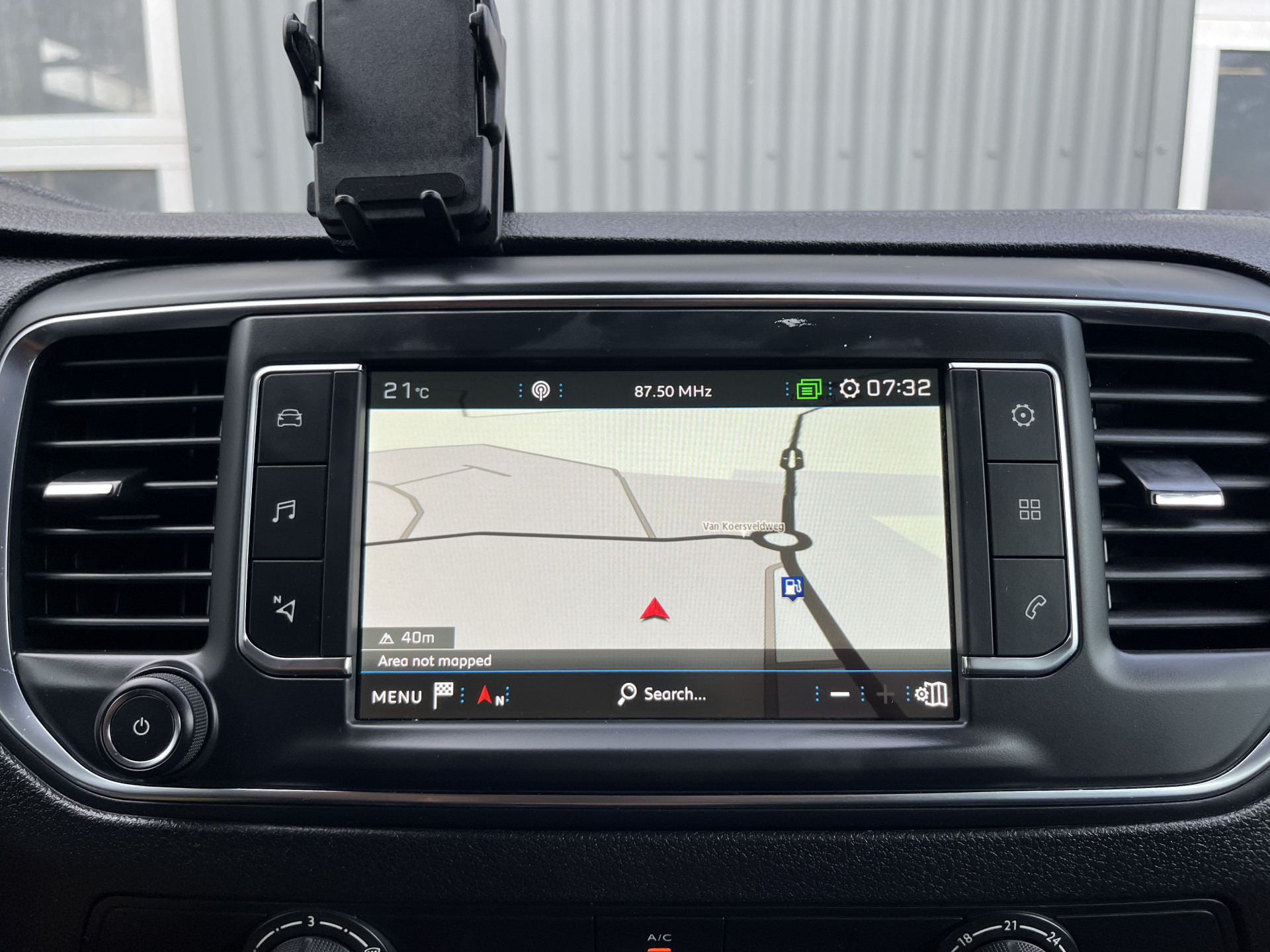 Foto van Peugeot Expert Traveller