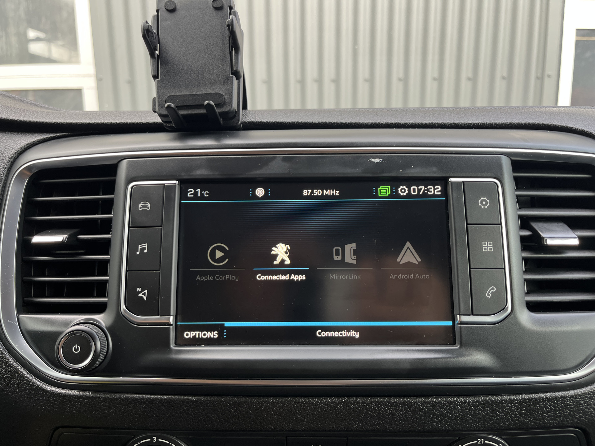 Foto van Peugeot Expert Traveller