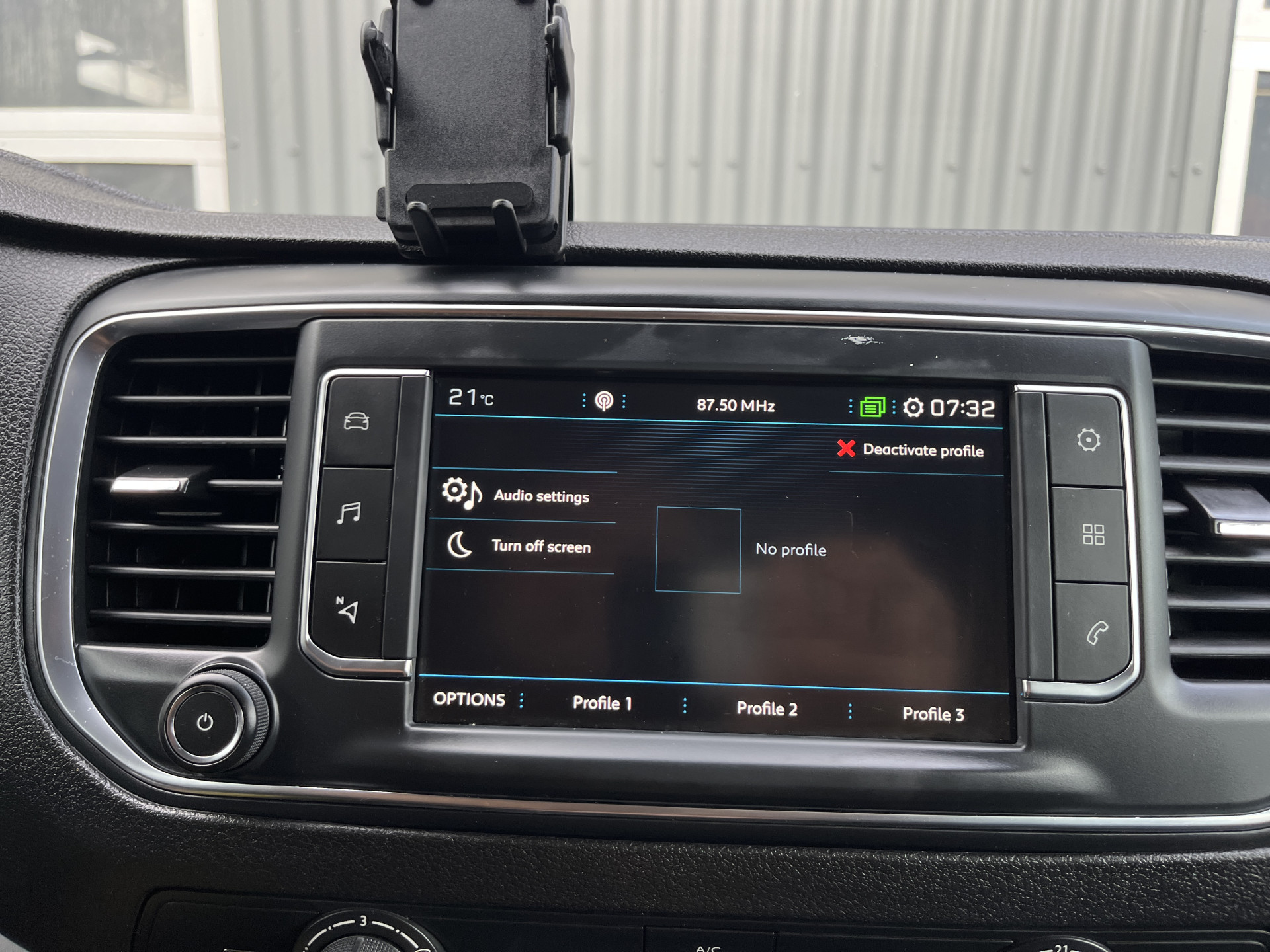Foto van Peugeot Expert Traveller