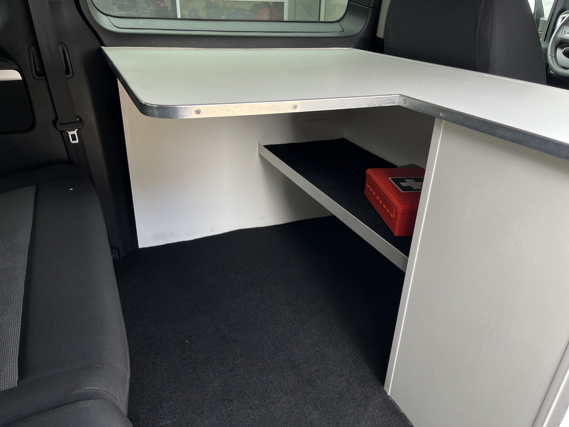 Foto van Peugeot Expert Traveller