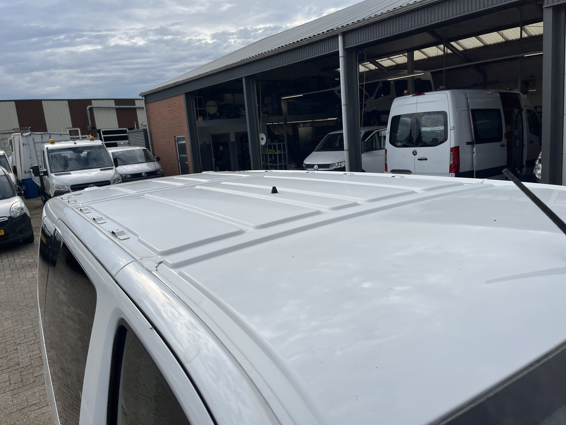 Foto van Peugeot Expert Traveller