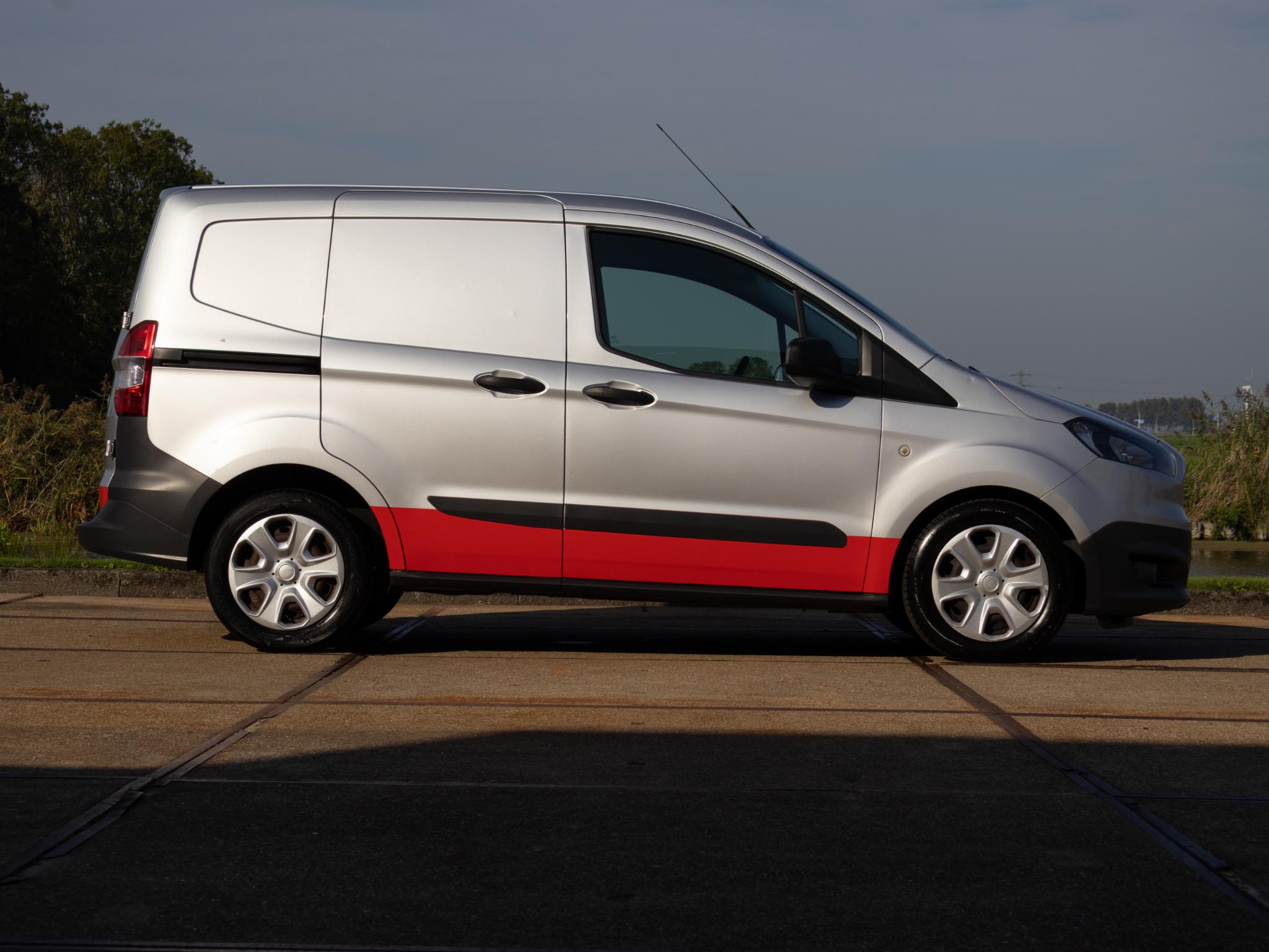 Foto van Ford Transit Courier