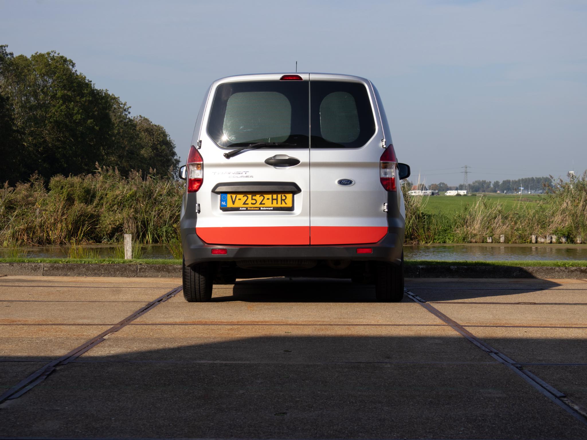 Foto van Ford Transit Courier