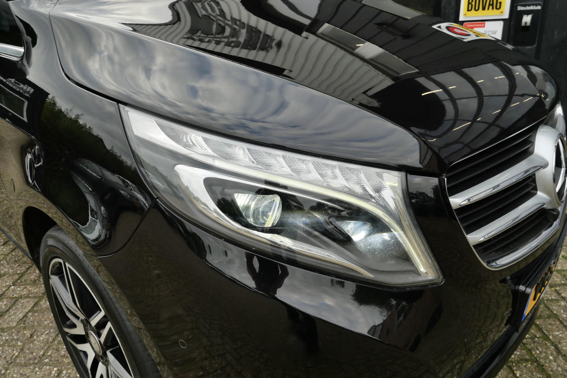 Foto van Mercedes-Benz V-klasse