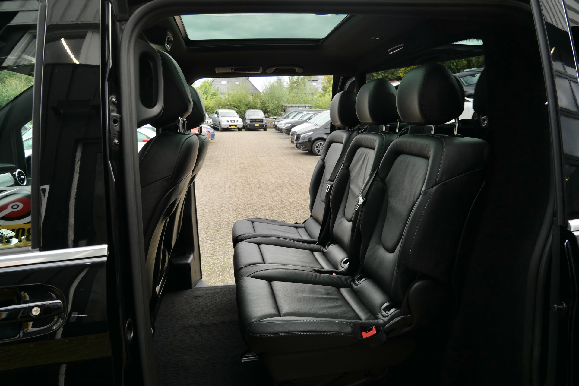 Foto van Mercedes-Benz V-klasse