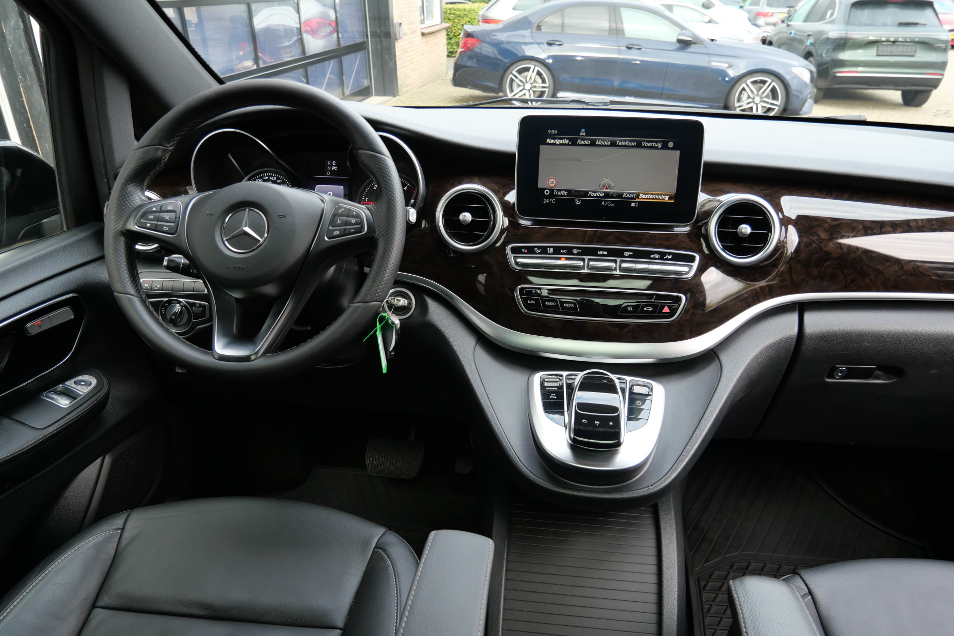 Foto van Mercedes-Benz V-klasse