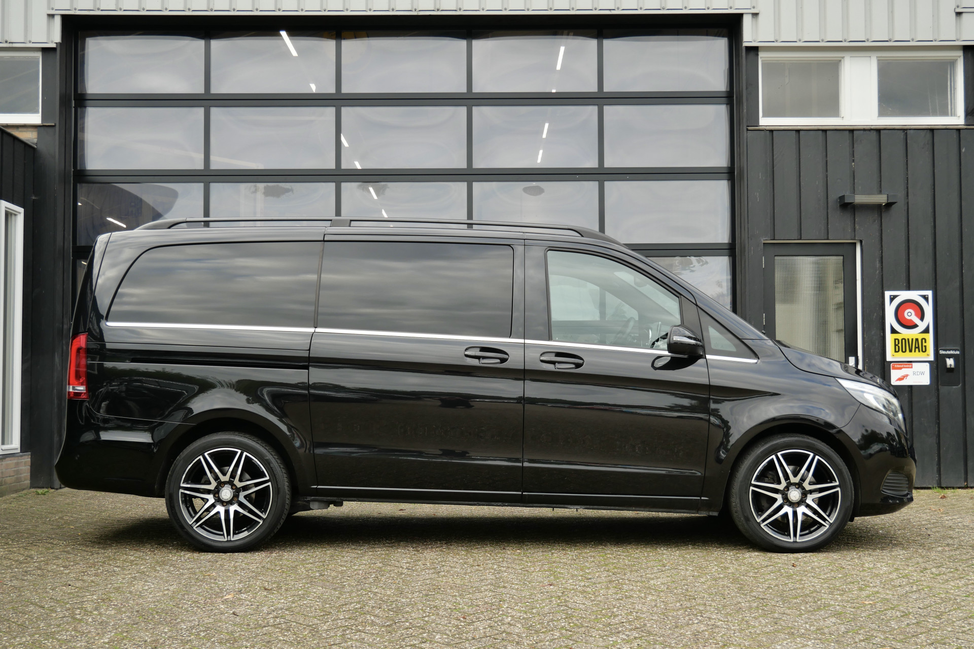 Foto van Mercedes-Benz V-klasse