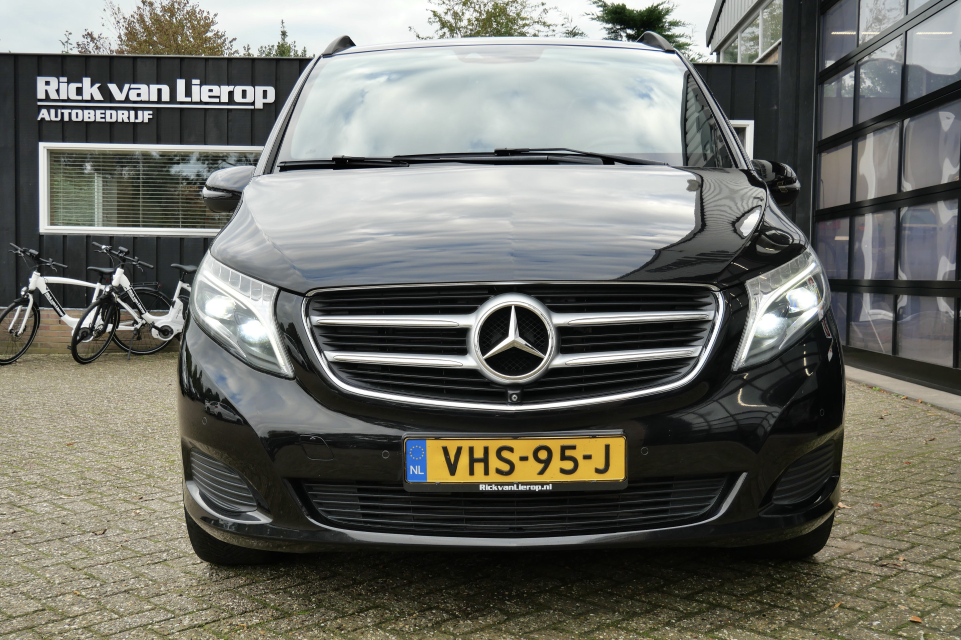 Foto van Mercedes-Benz V-klasse