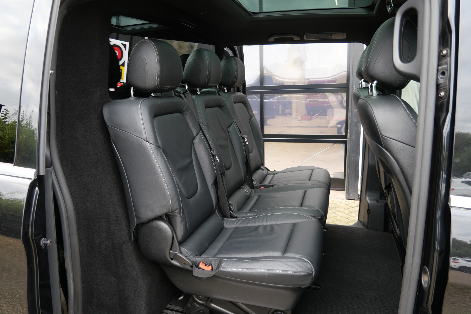 Foto van Mercedes-Benz V-klasse