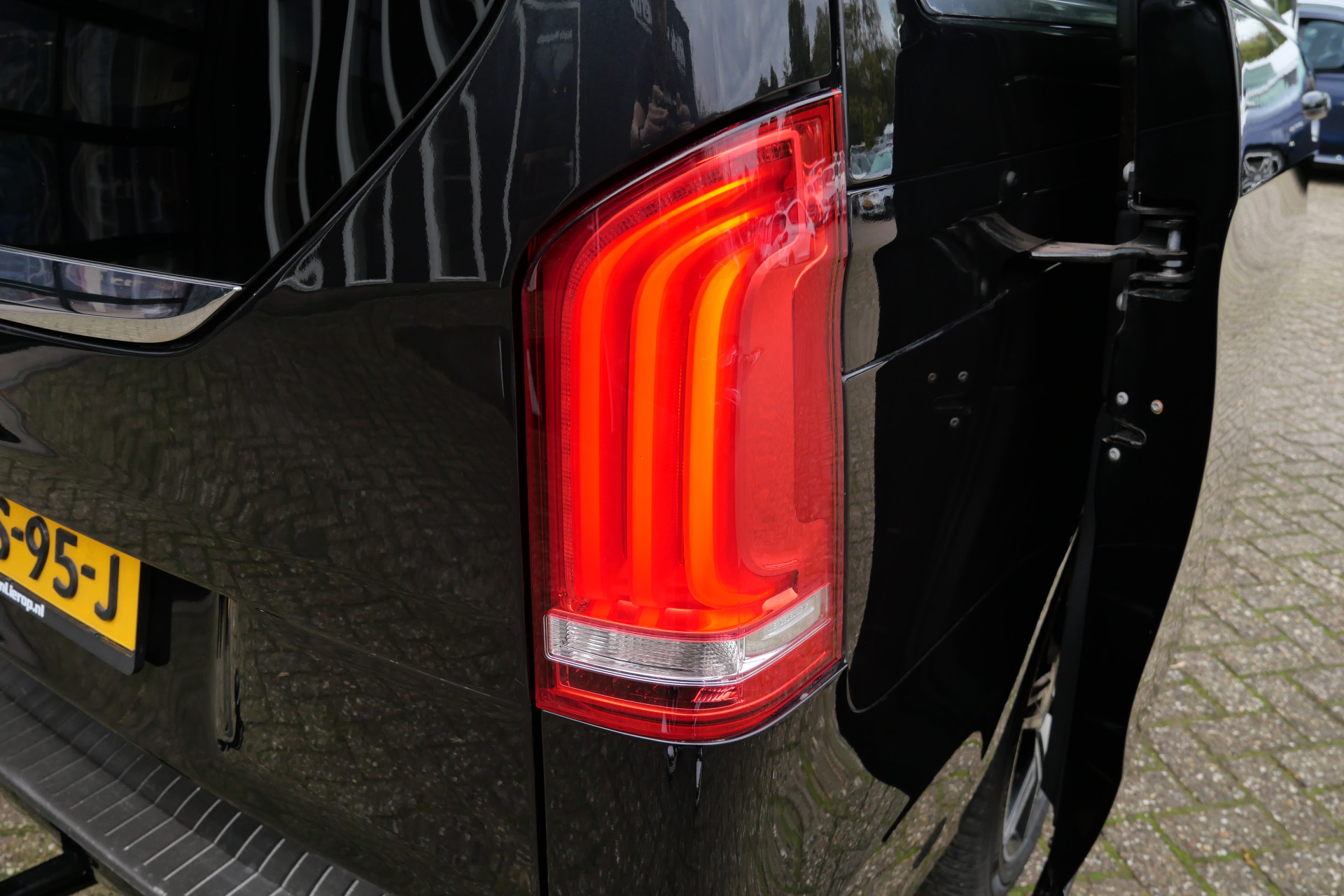 Foto van Mercedes-Benz V-klasse