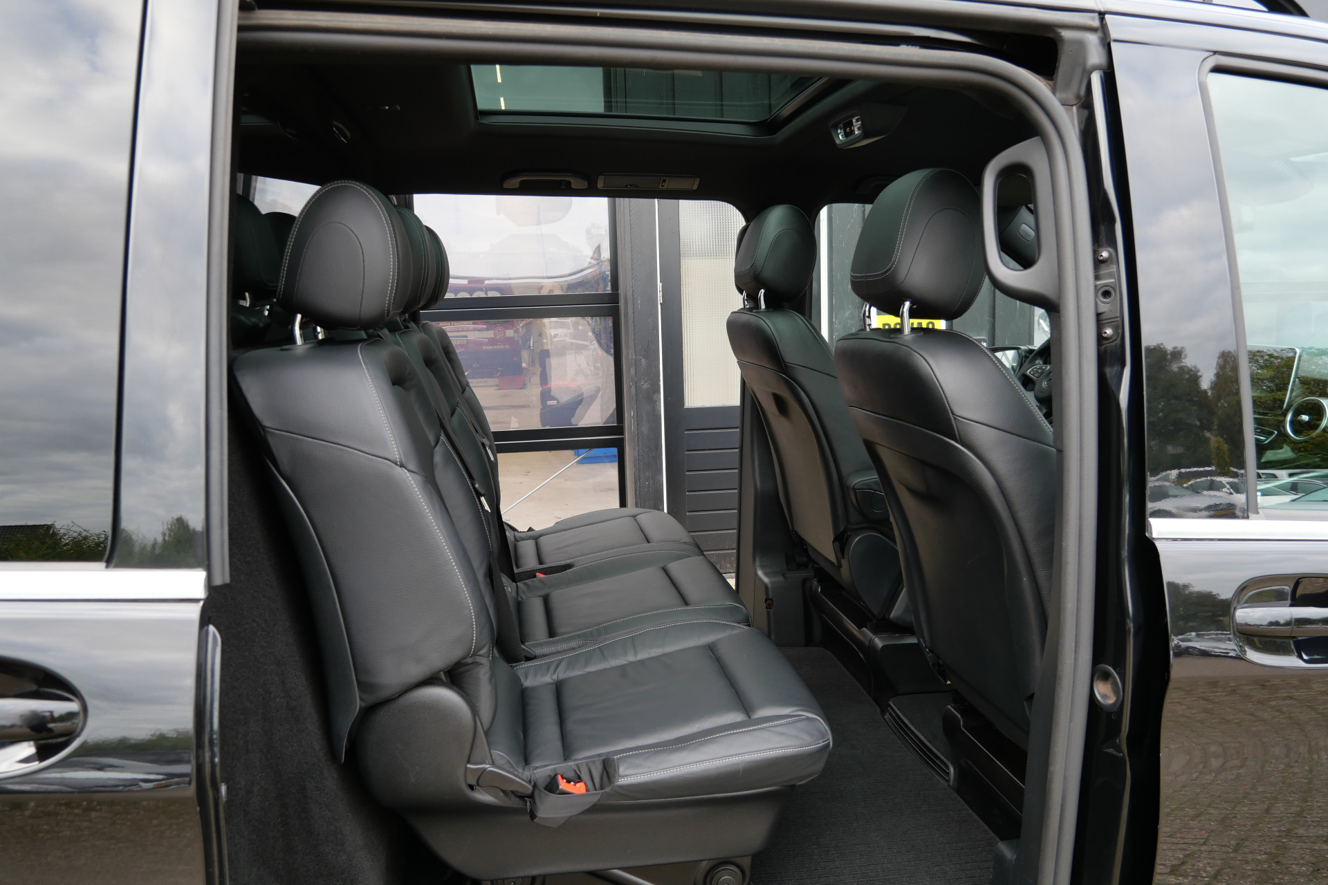 Foto van Mercedes-Benz V-klasse