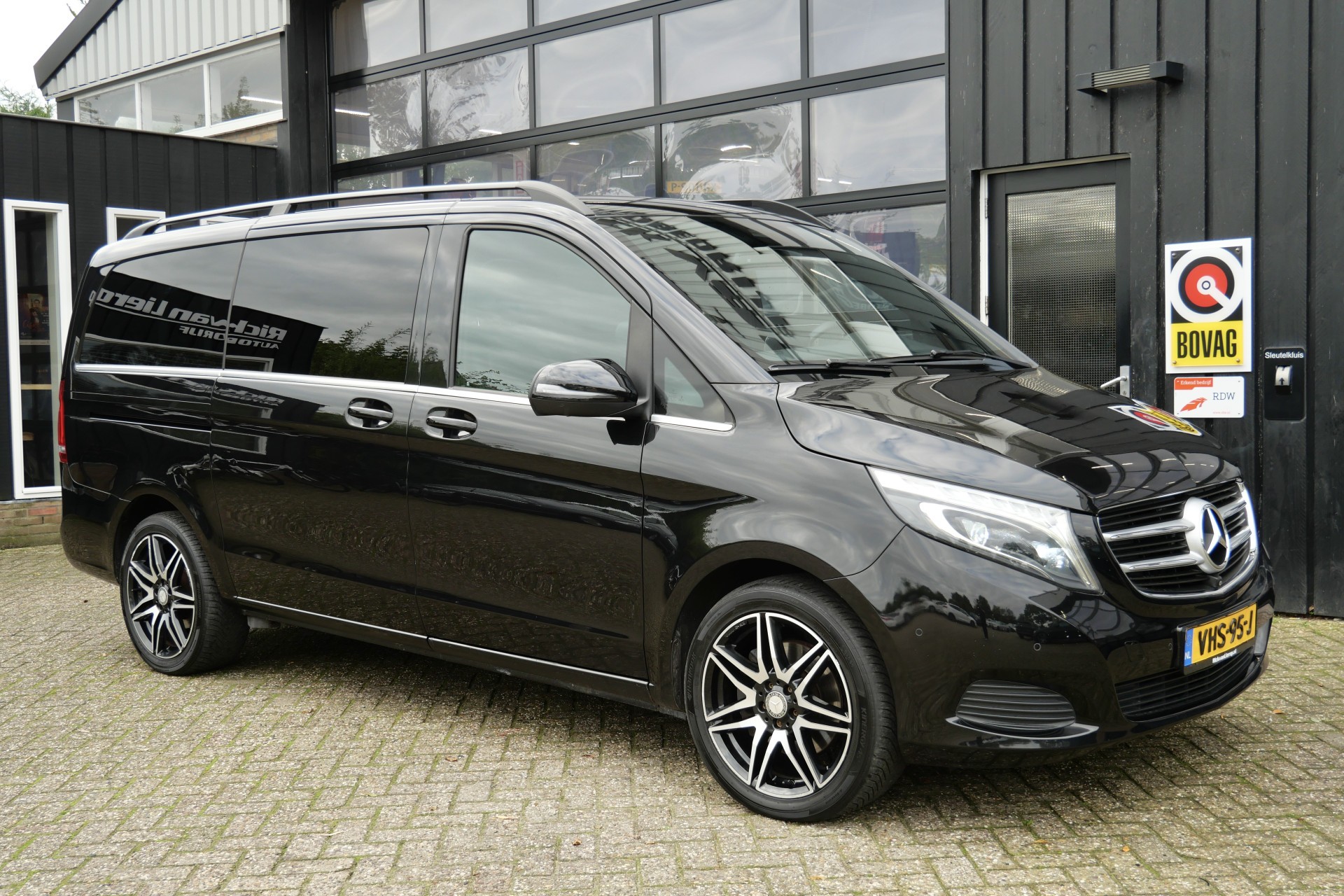Mercedes-Benz V-klasse 250d 2019 - voorkant
