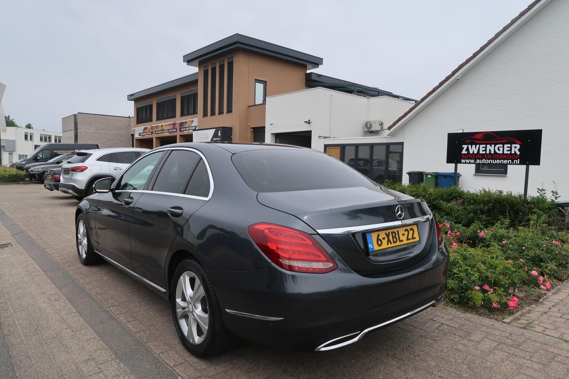 Foto van Mercedes-Benz C 180