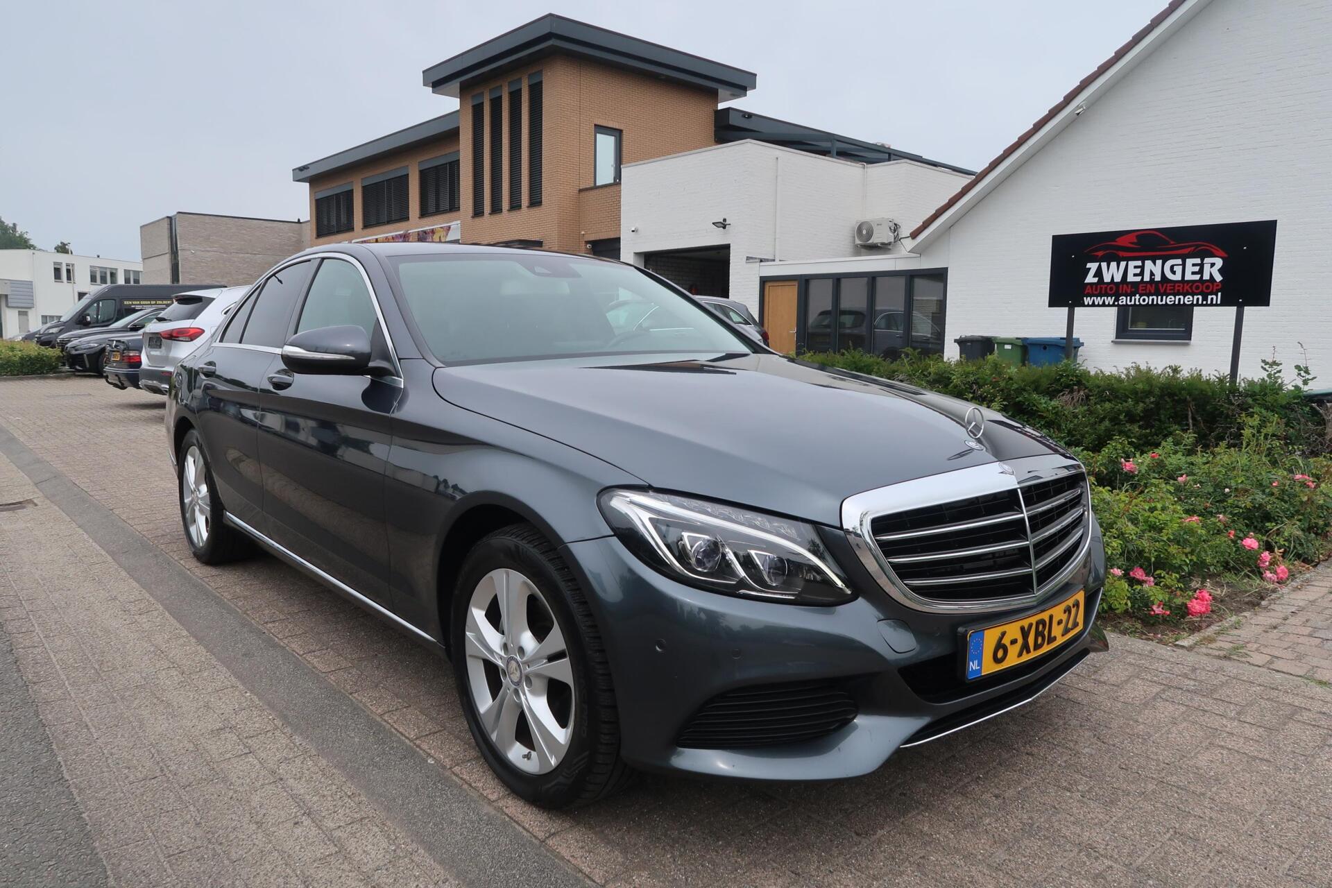 Foto van Mercedes-Benz C 180