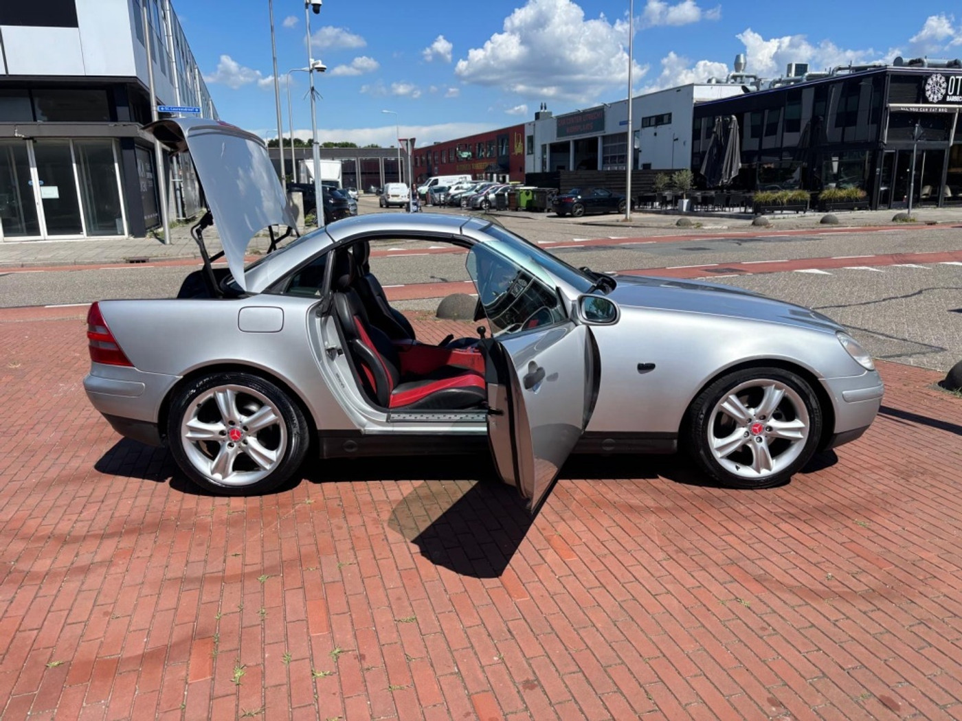 Foto van Mercedes-Benz SLK 230 Kompressor