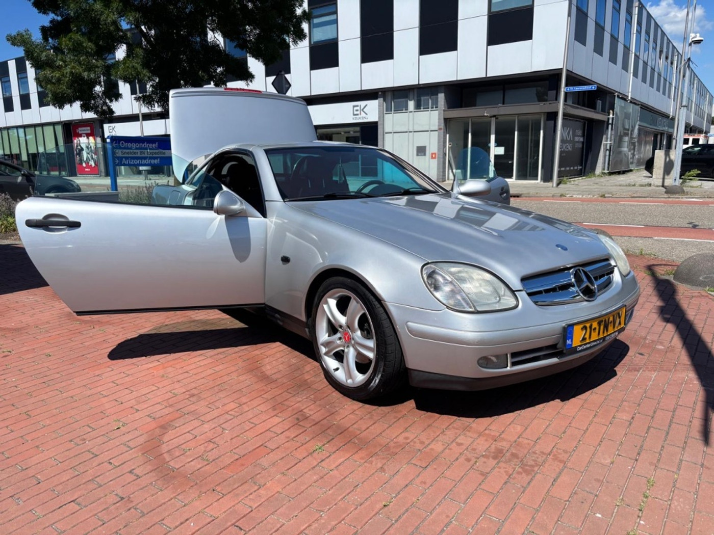 Foto van Mercedes-Benz SLK 230 Kompressor