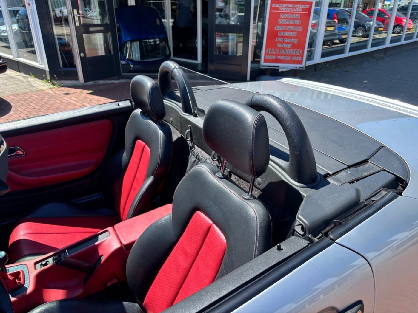 Foto van Mercedes-Benz SLK 230 Kompressor