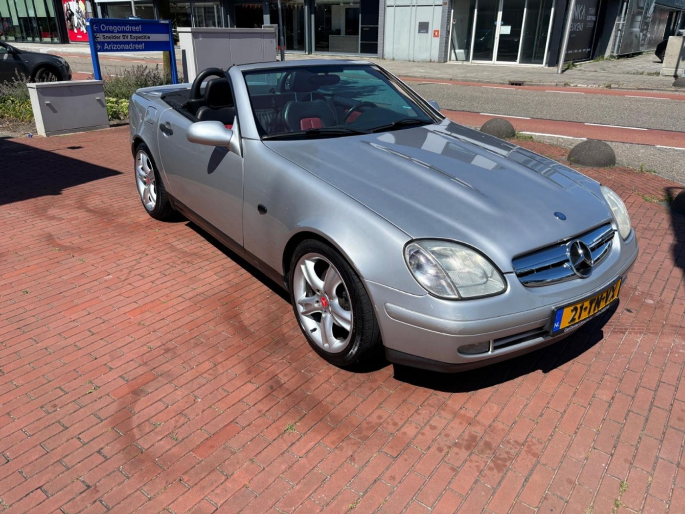 Foto van Mercedes-Benz SLK 230 Kompressor