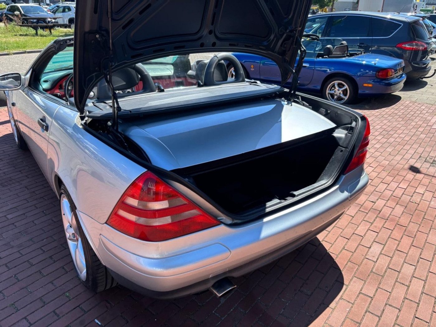 Foto van Mercedes-Benz SLK 230 Kompressor