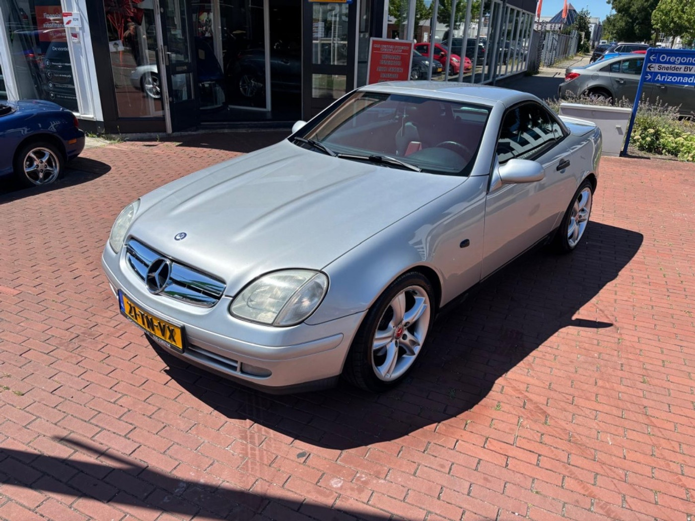 Foto van Mercedes-Benz SLK 230 Kompressor