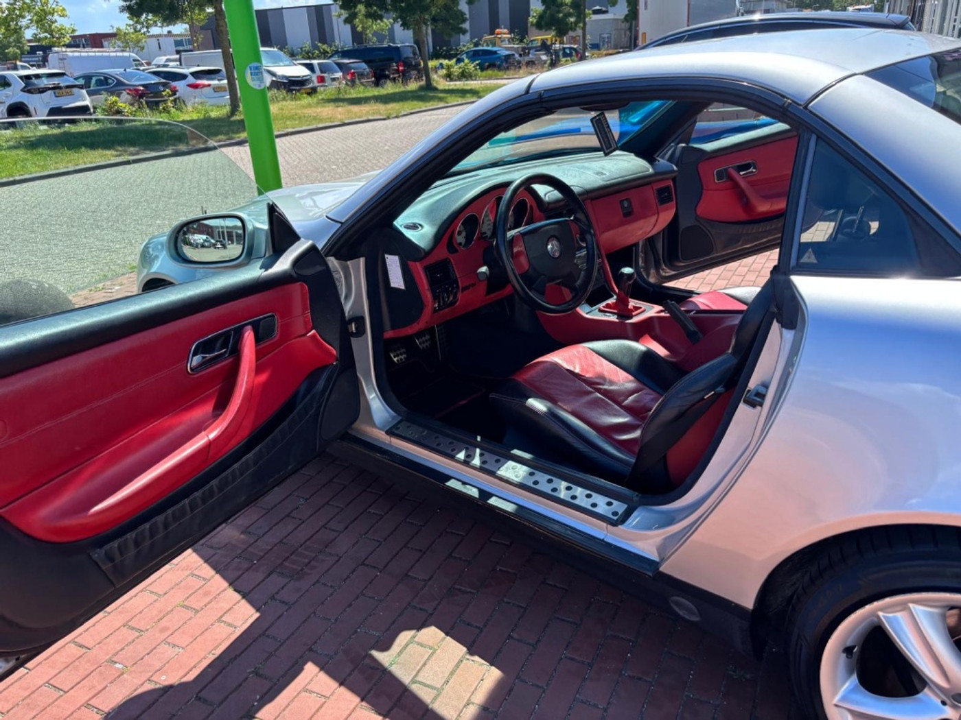 Foto van Mercedes-Benz SLK 230 Kompressor