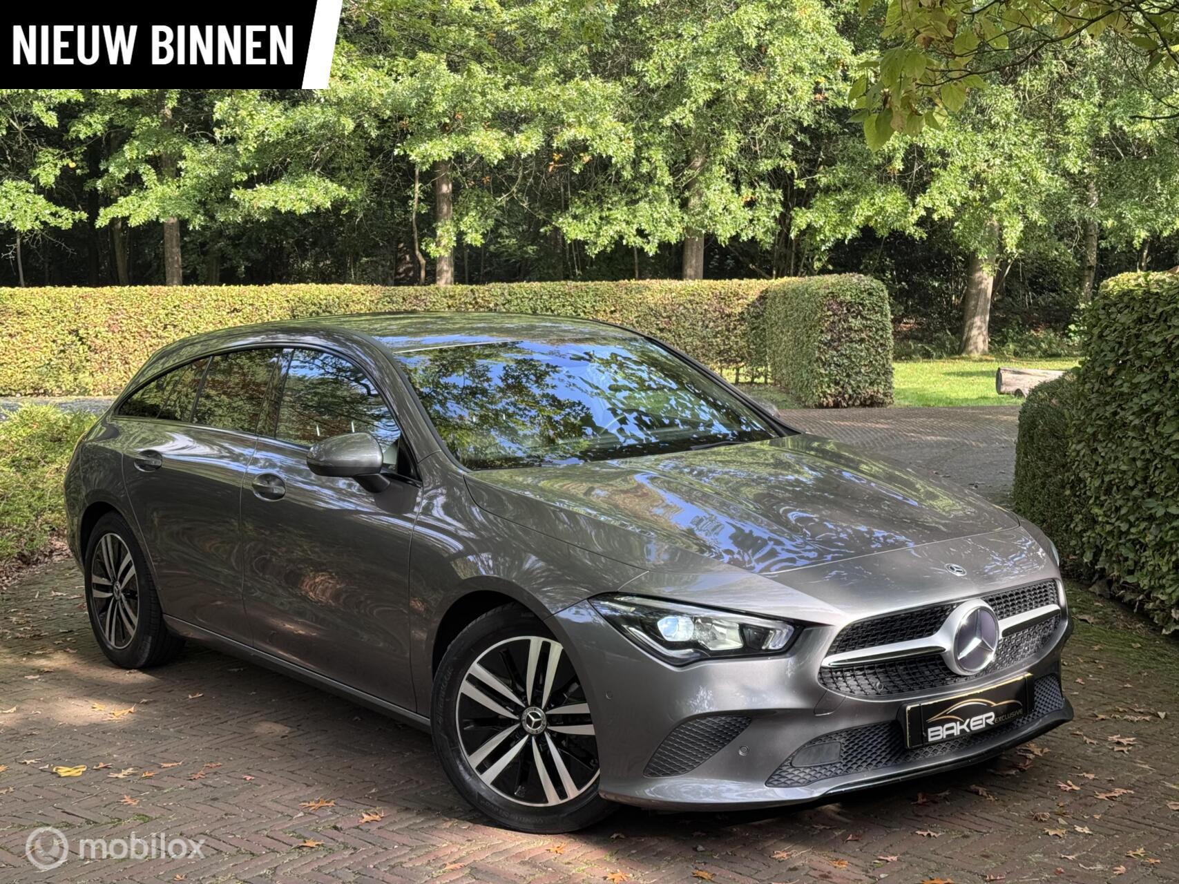 Mercedes-Benz Cla-klasse Shooting Brake 180 Business Solution Luxury 2020 - voorkant