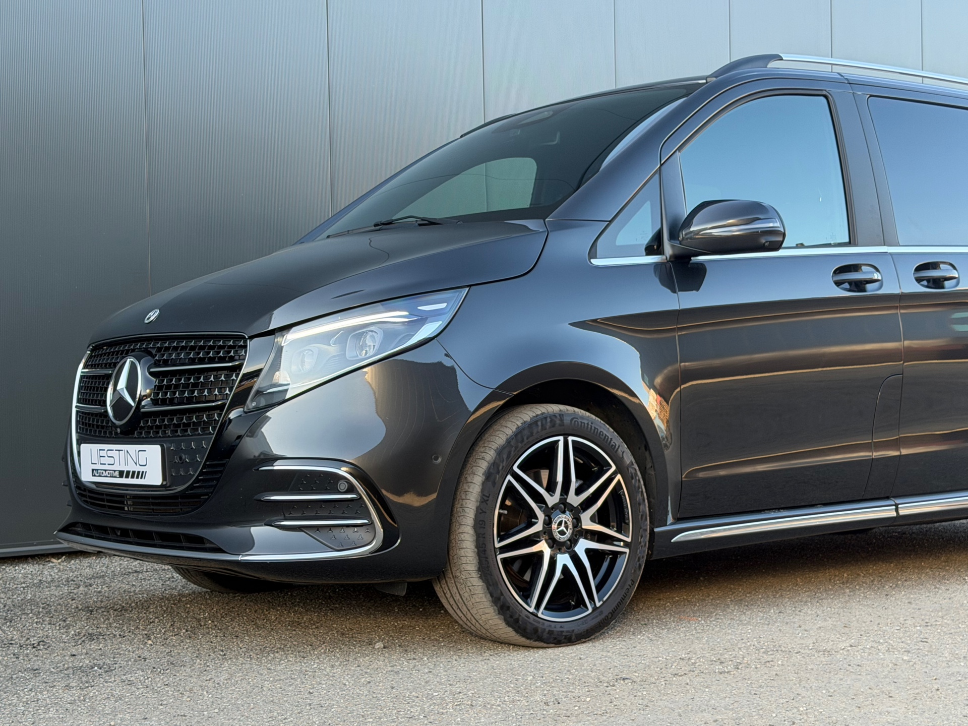 Foto van Mercedes-Benz V-klasse