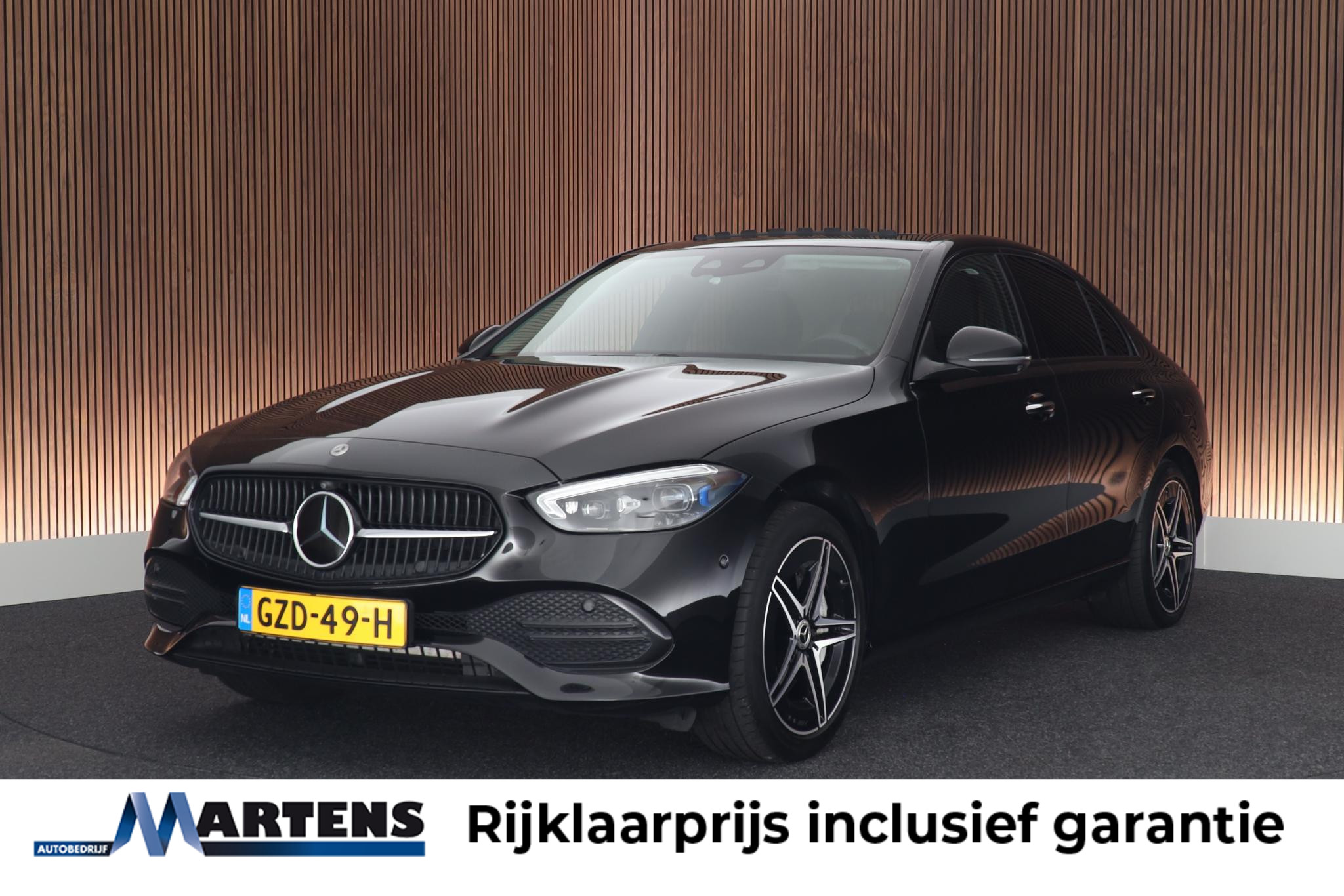 Mercedes-Benz C-klasse 300 e 313pk AMG Line Limited 2022 - voorkant