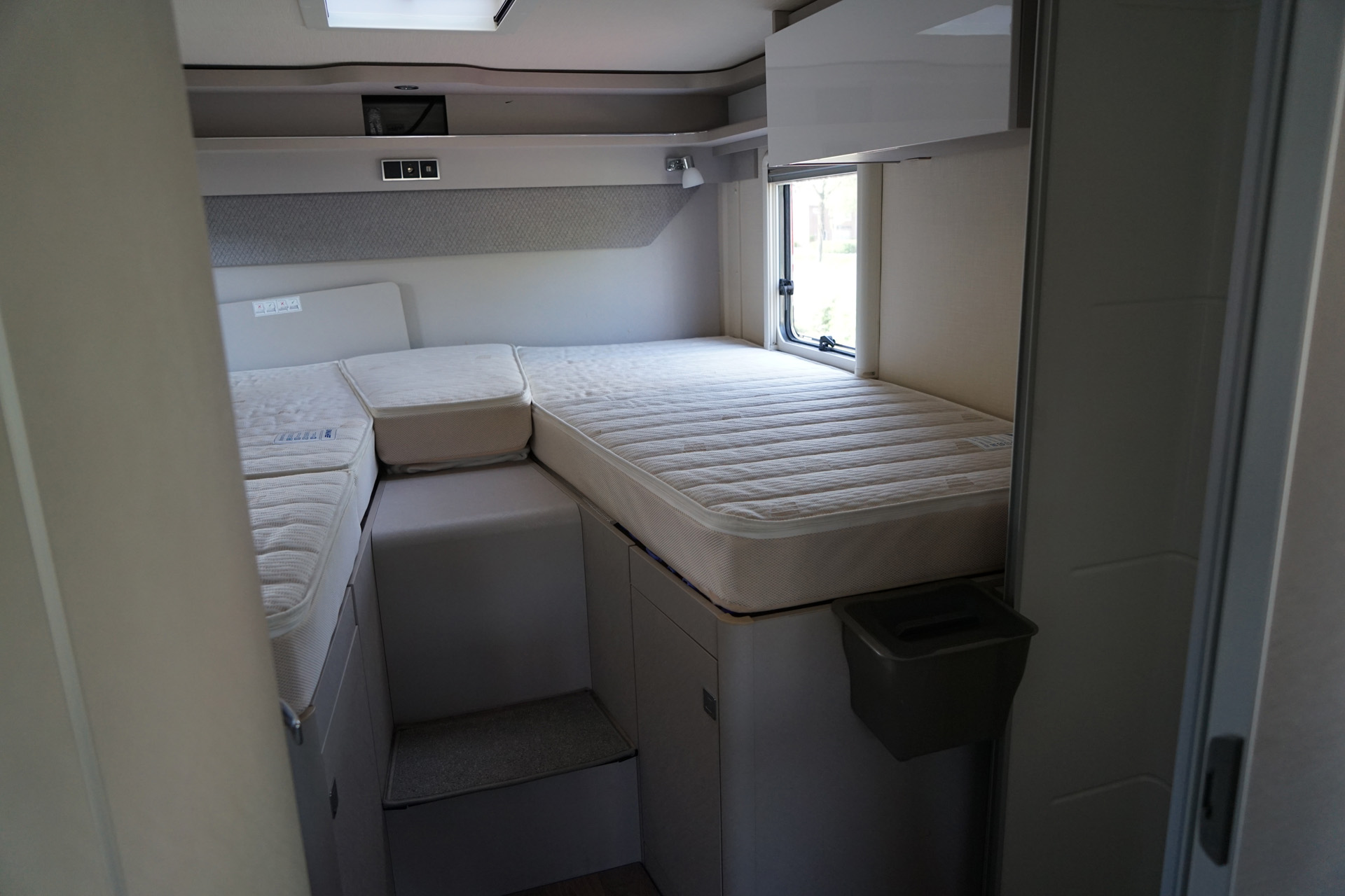 Foto van Mercedes-Benz Hymer T680 S