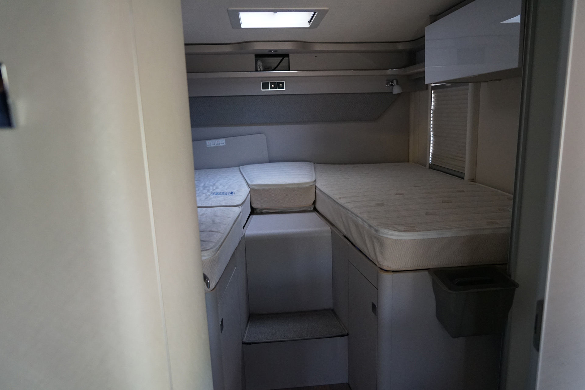 Foto van Mercedes-Benz Hymer T680 S