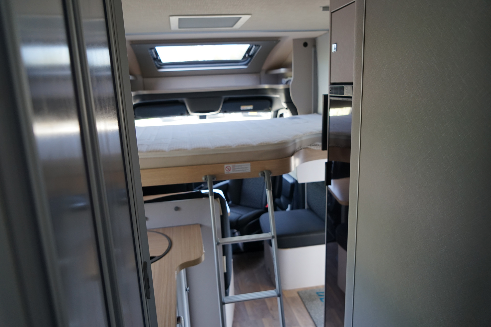 Foto van Mercedes-Benz Hymer T680 S