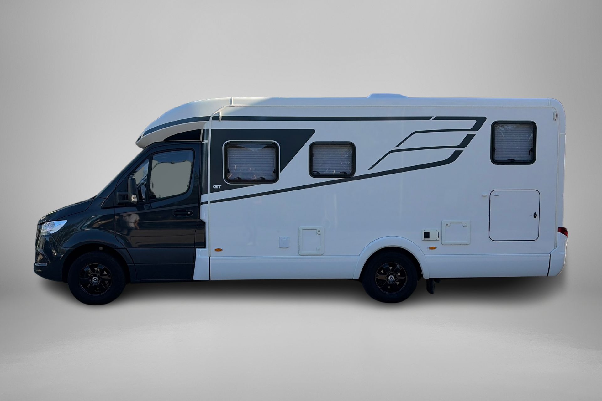 Foto van Mercedes-Benz Hymer T680 S