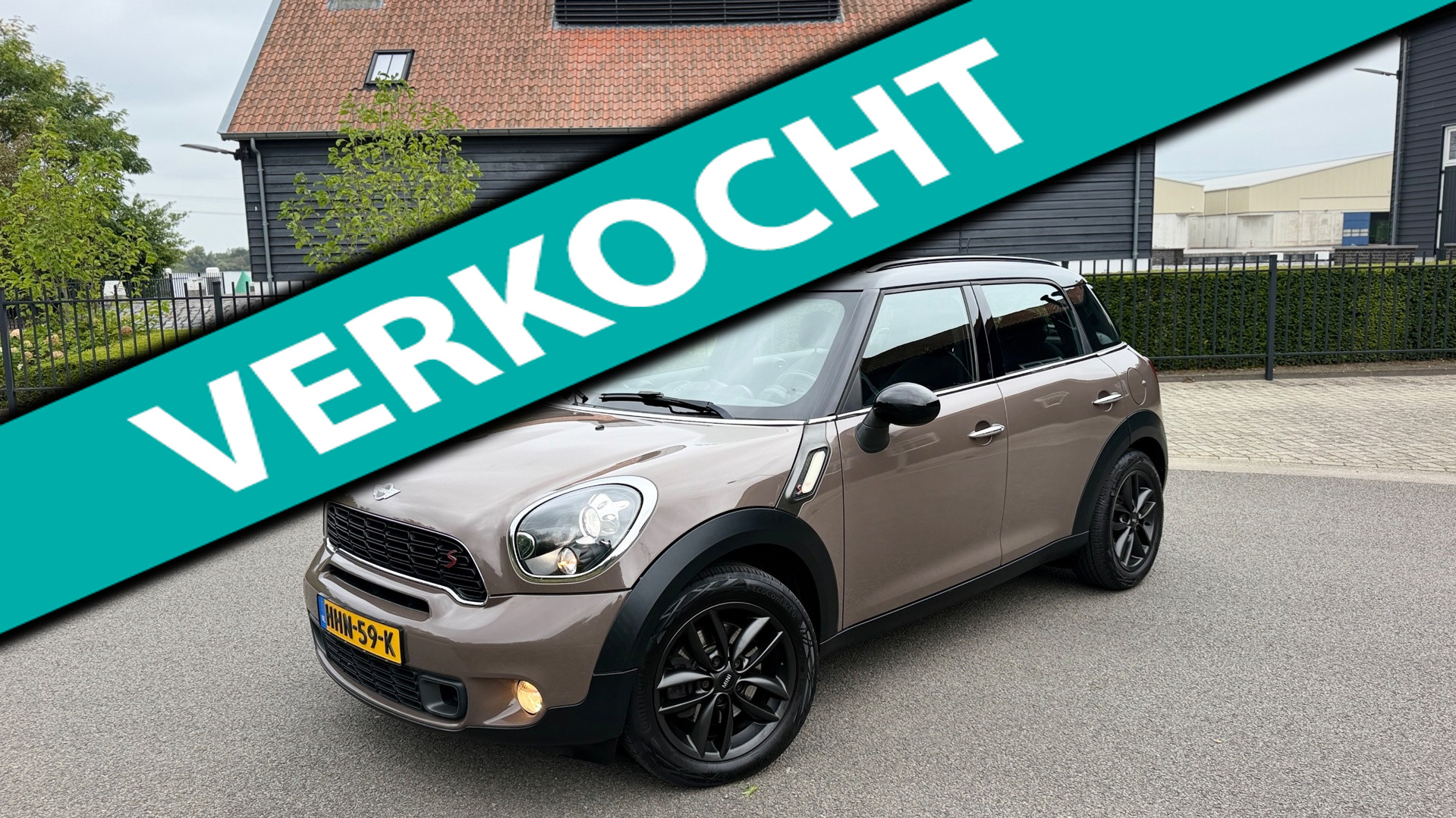Mini Countryman 1.6 Cooper S AUTOMAAT APPLE-CARPLAY PANORAMDAK NAVI XENON 17"LM 2012 - voorkant