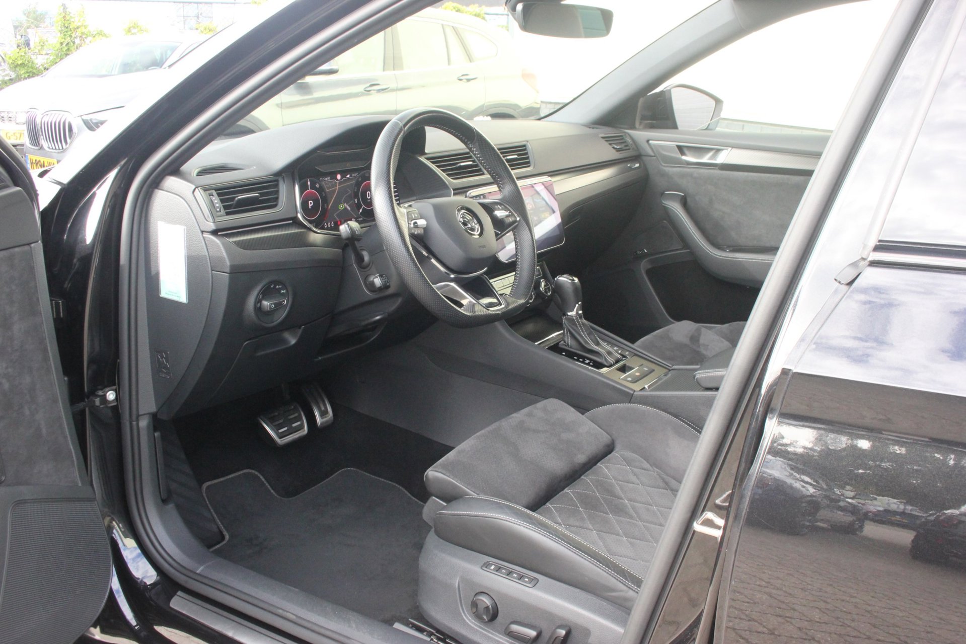 Foto van Skoda Superb Combi