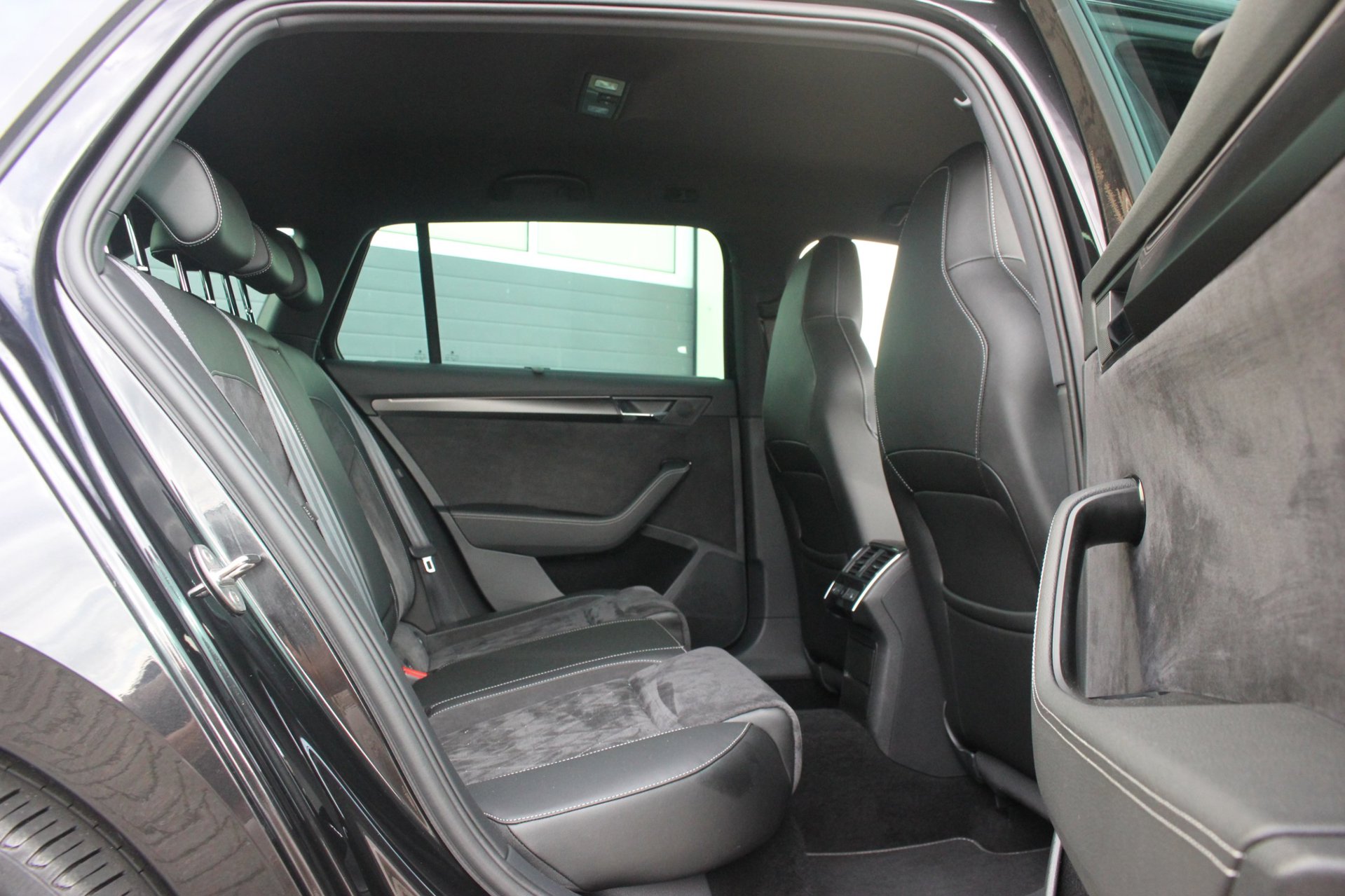 Foto van Skoda Superb Combi
