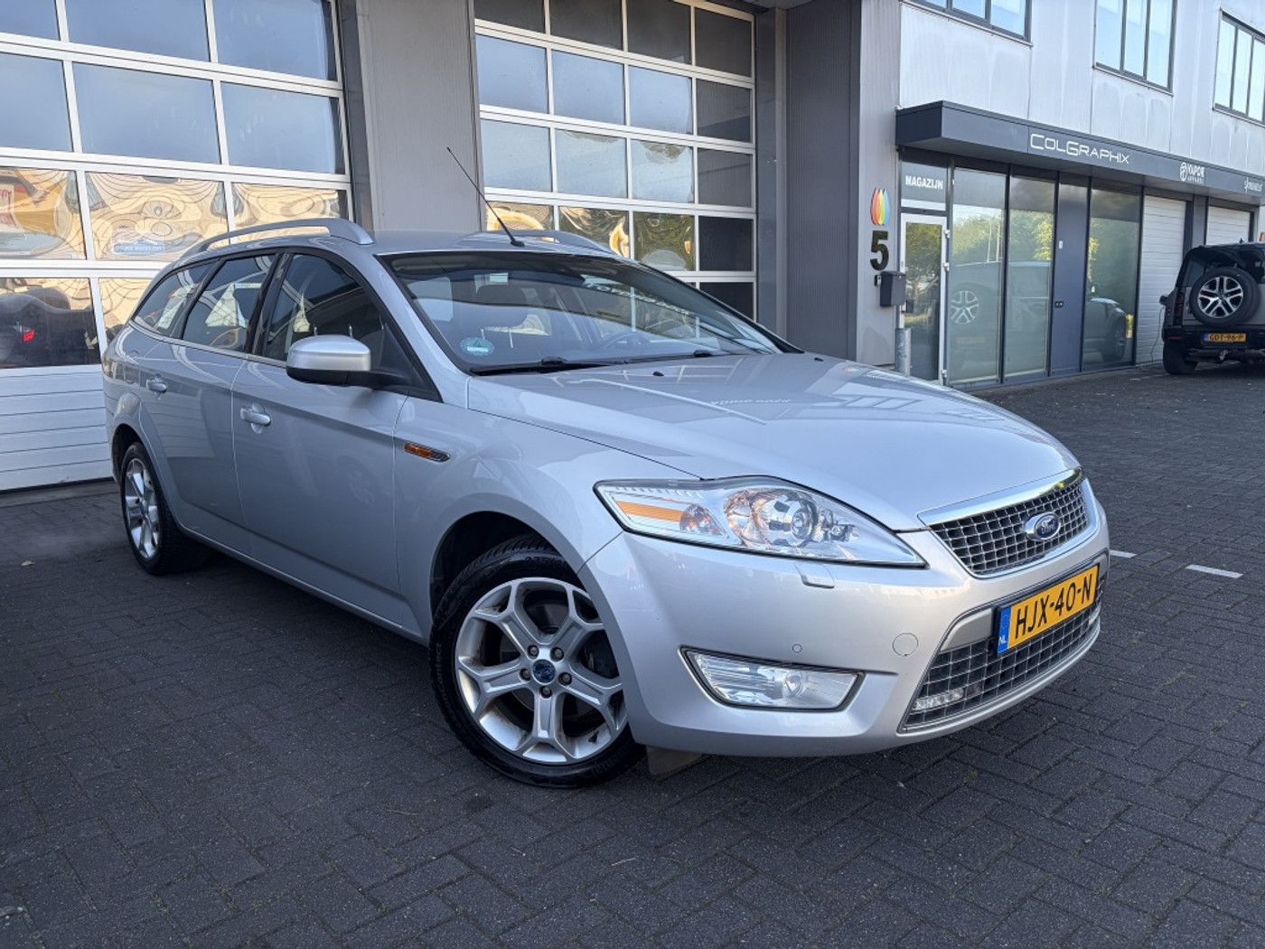 Ford Mondeo Wagon 2.0 SCTi Titanium/XENON/100% DEALER AUTO 2010 - voorkant