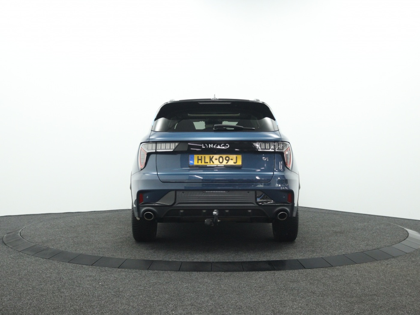 Foto van LYNK & Co 01