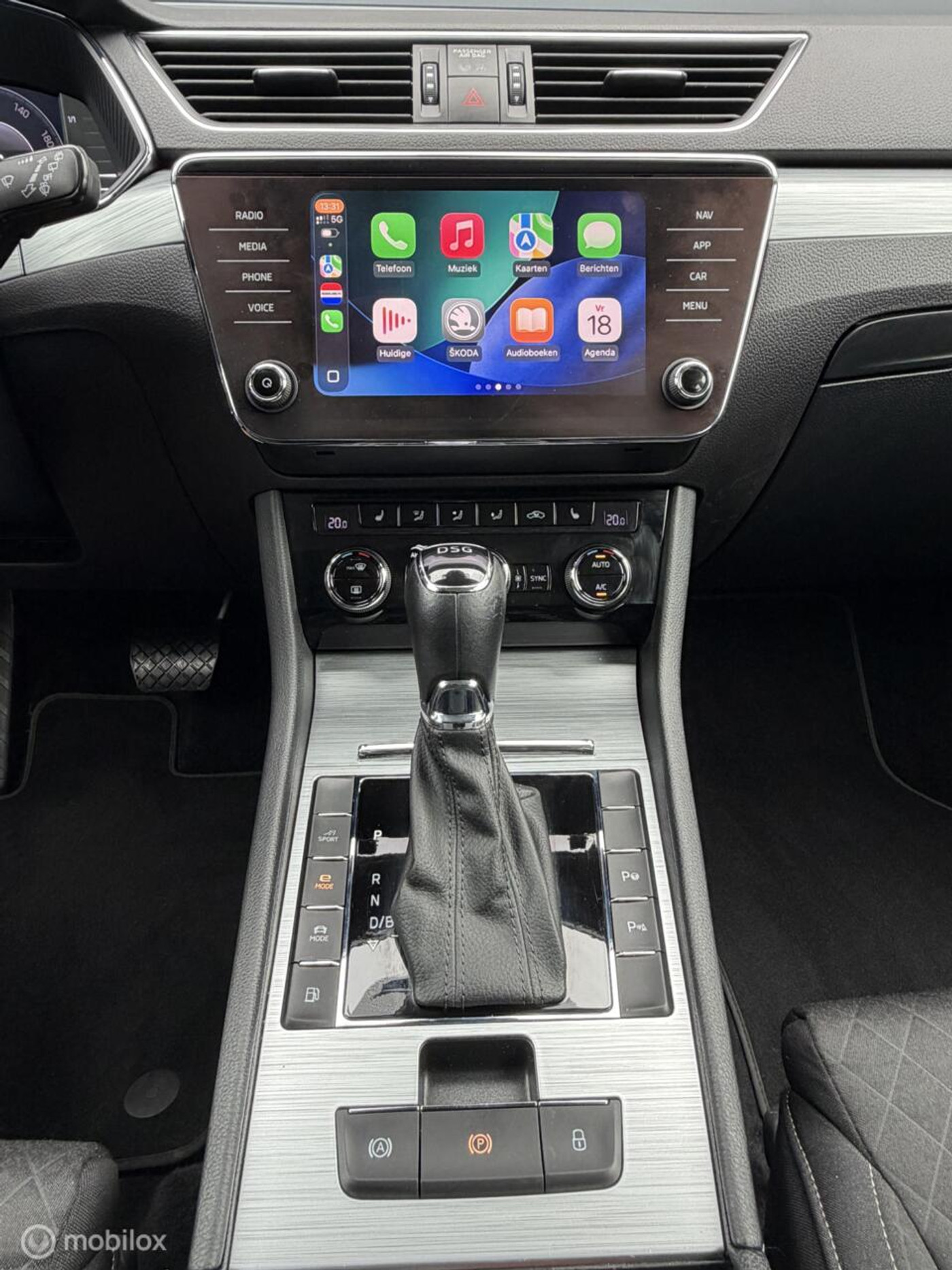 Foto van Skoda Superb Combi