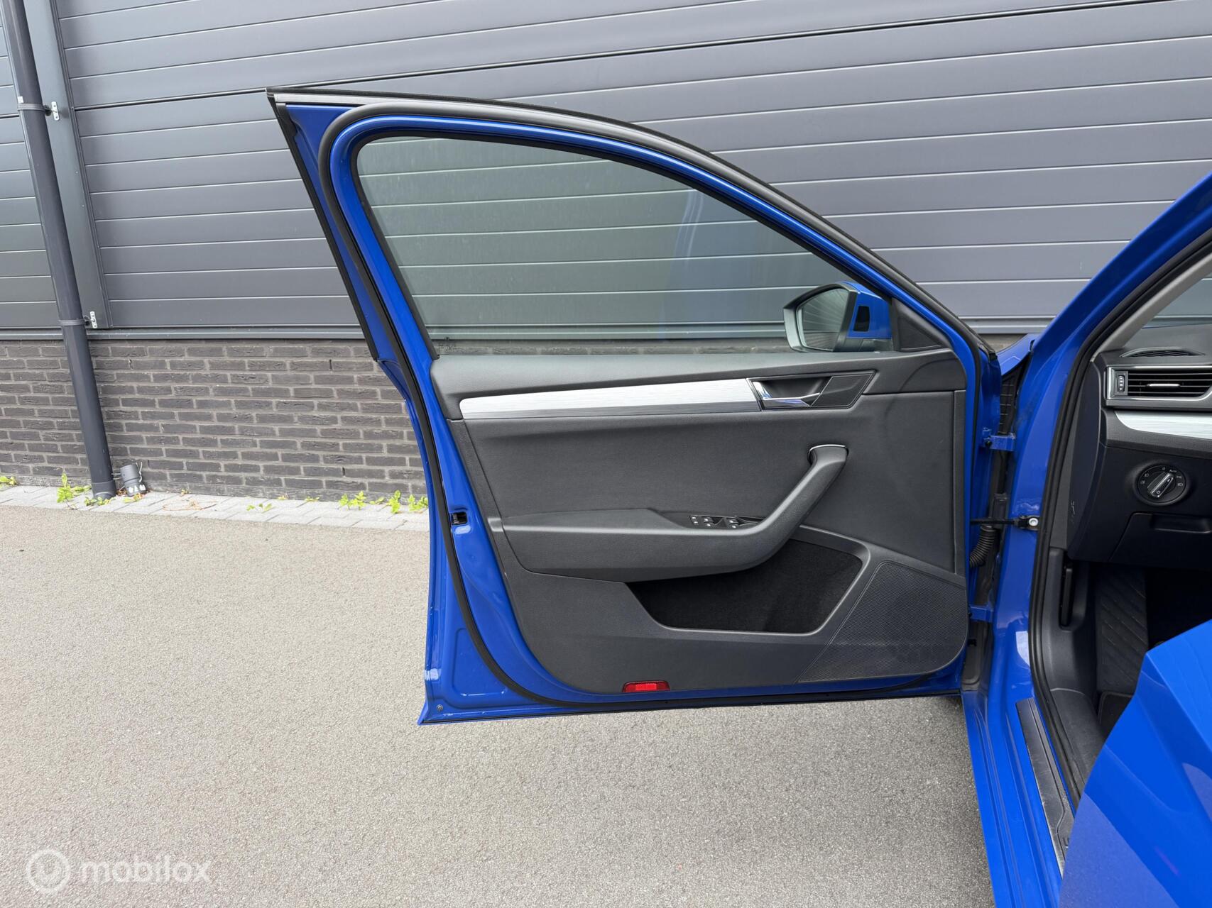 Foto van Skoda Superb Combi