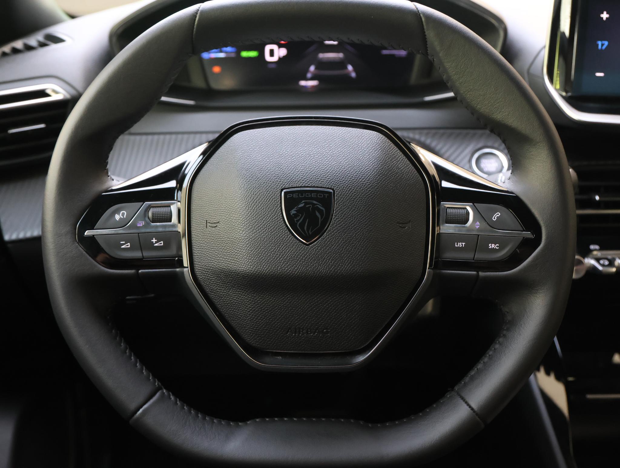 Foto van Peugeot E-2008