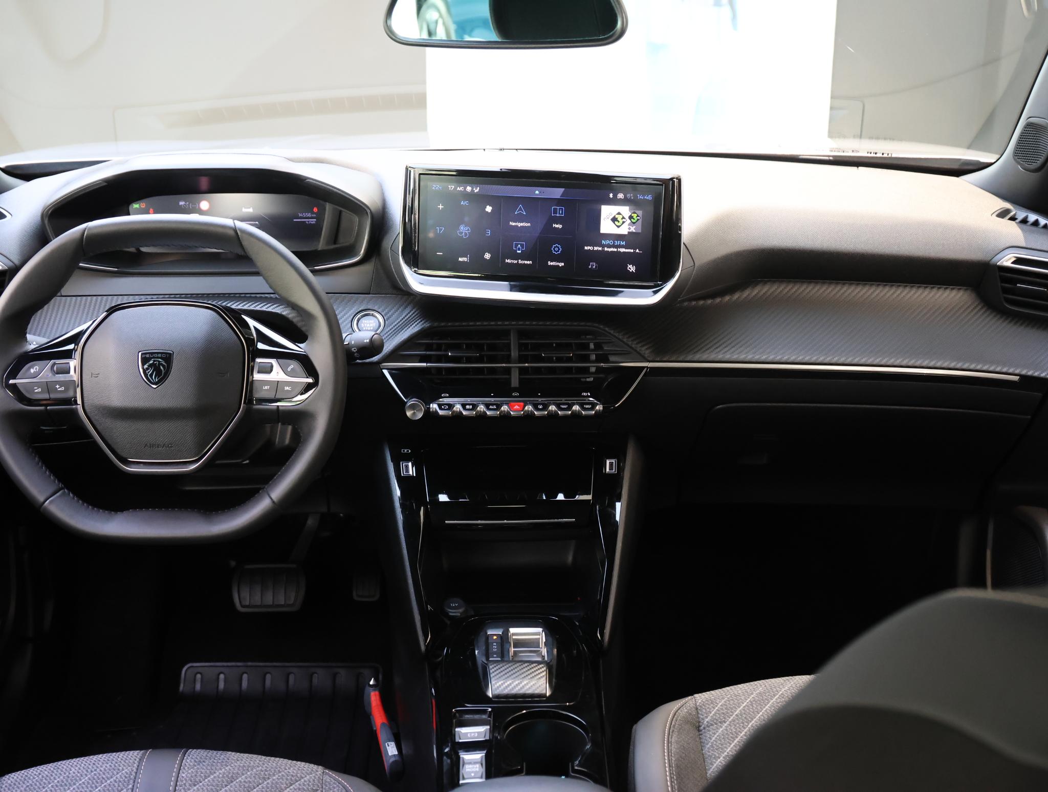 Foto van Peugeot E-2008
