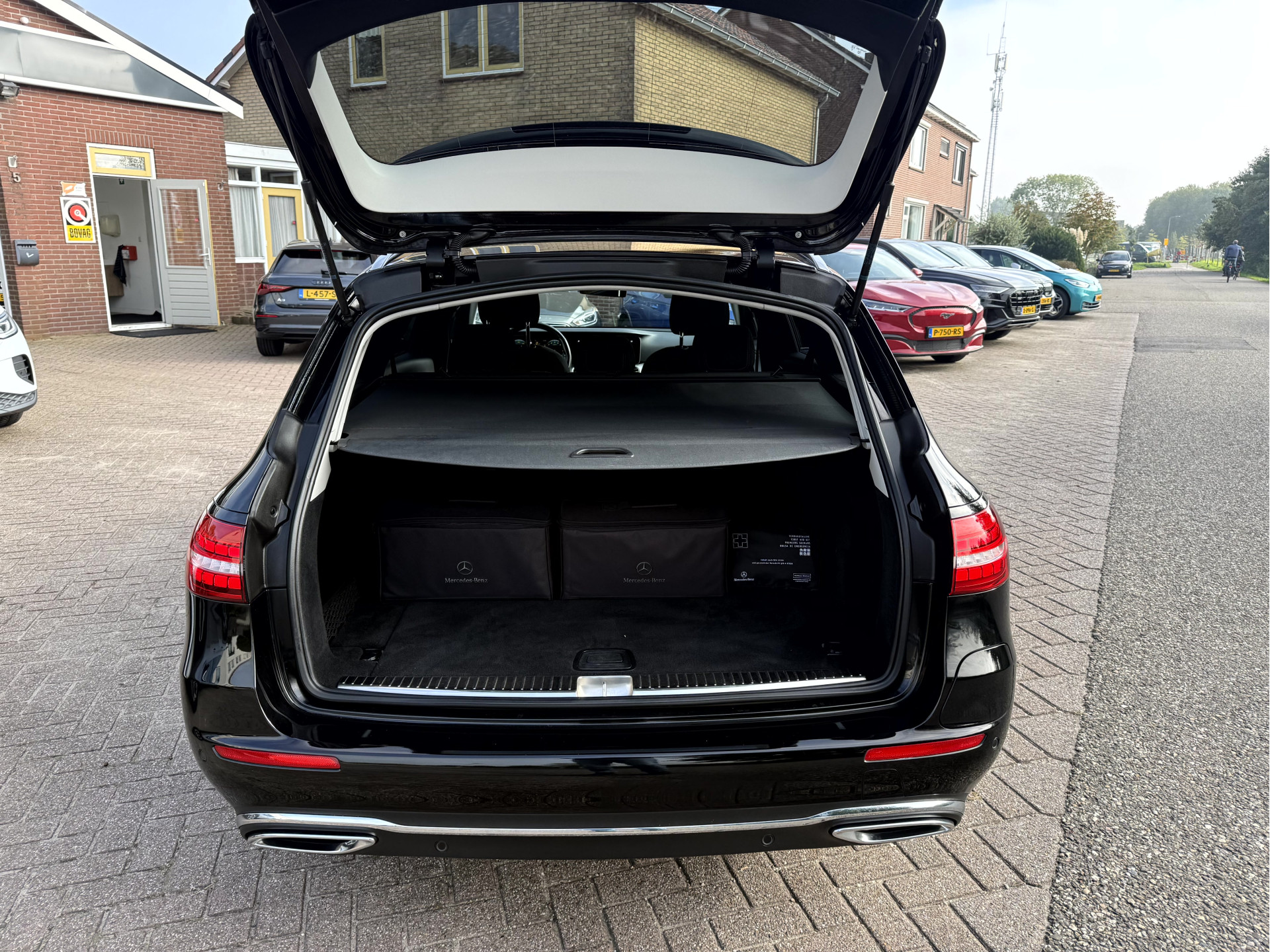 Foto van Mercedes-Benz E-klasse Estate