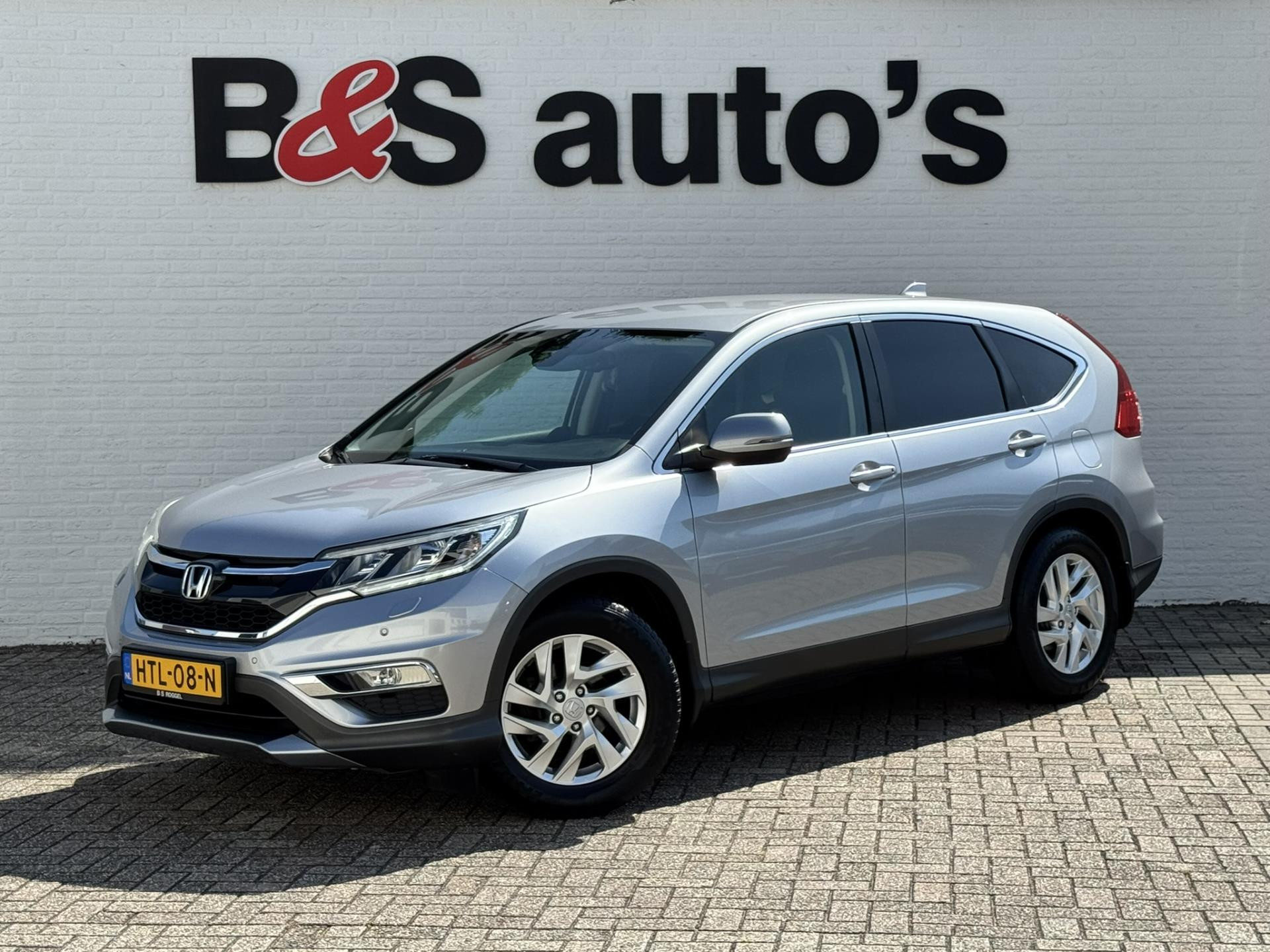 Honda Cr-v 2.0 Comfort Cruise ontrol Climate control Stoelverwarming Achteruitrijcamera Bluetooth 2016 - voorkant