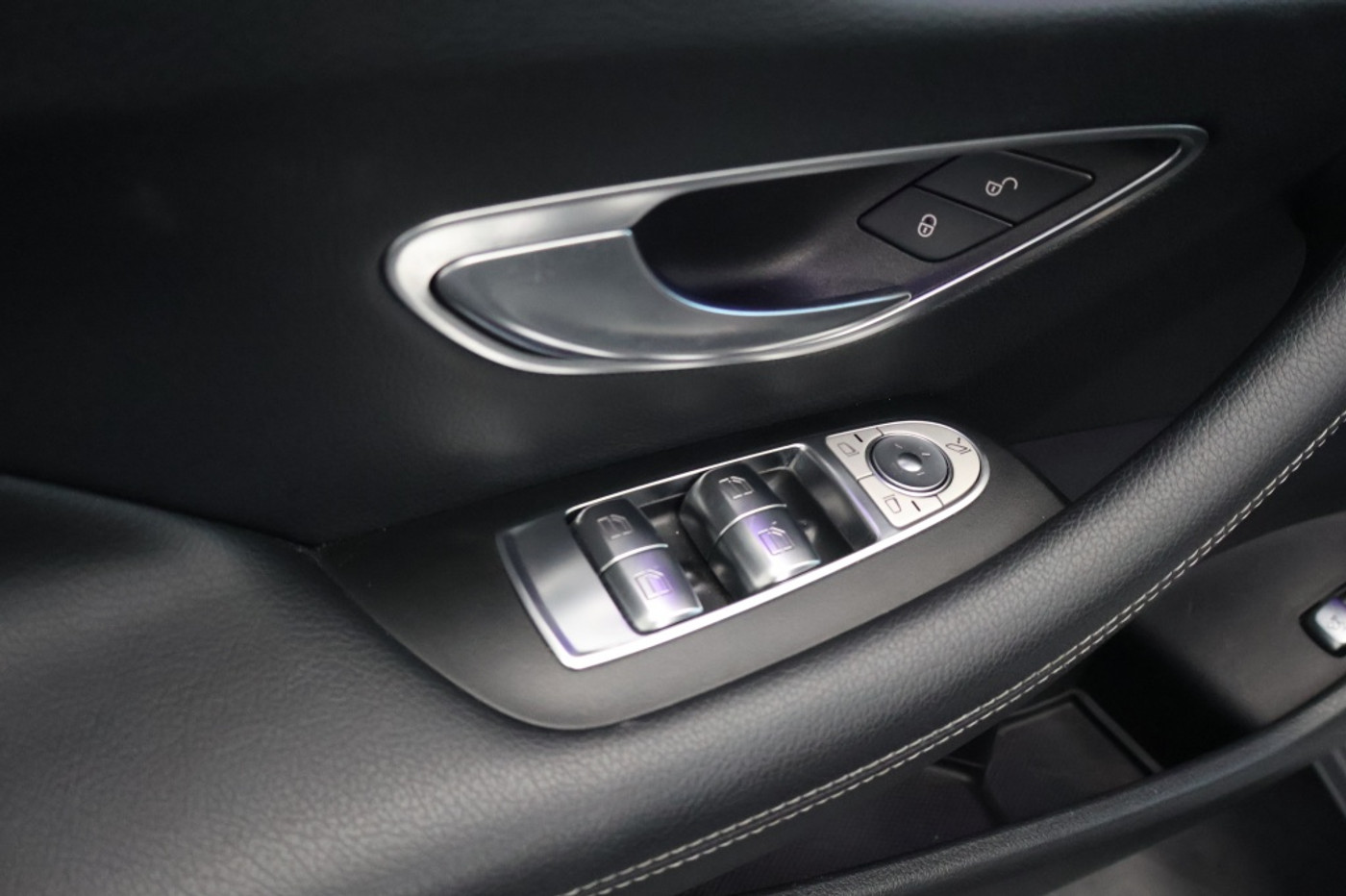 Foto van Mercedes-Benz E-klasse Coupé