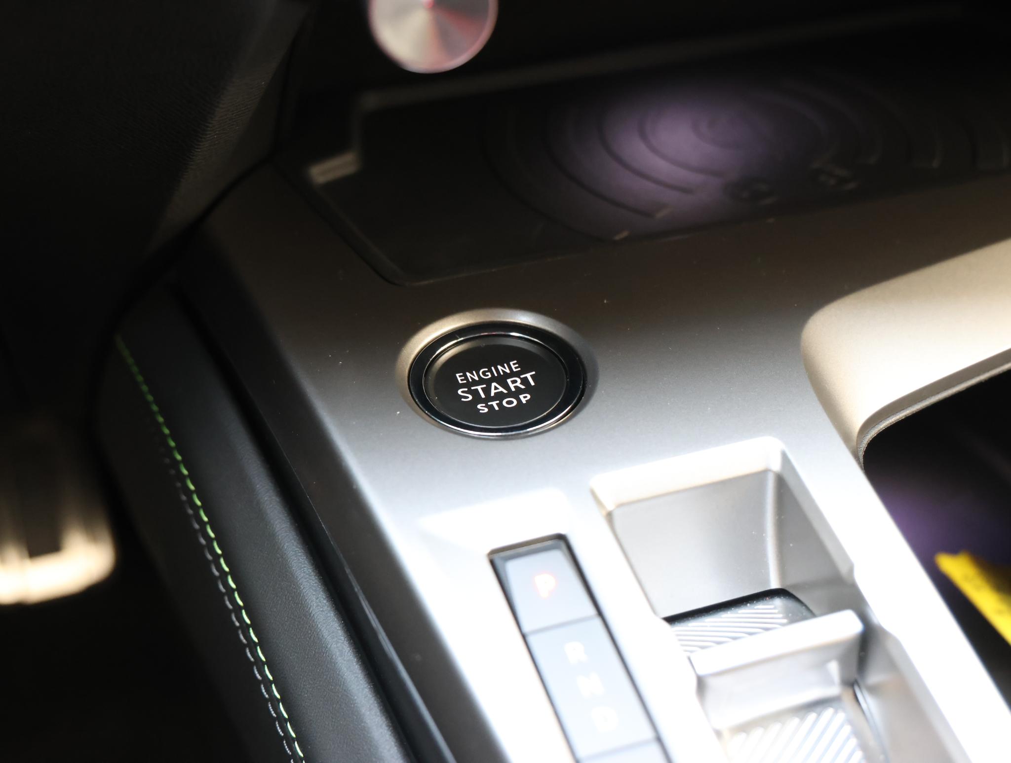 Foto van Peugeot E-308 SW
